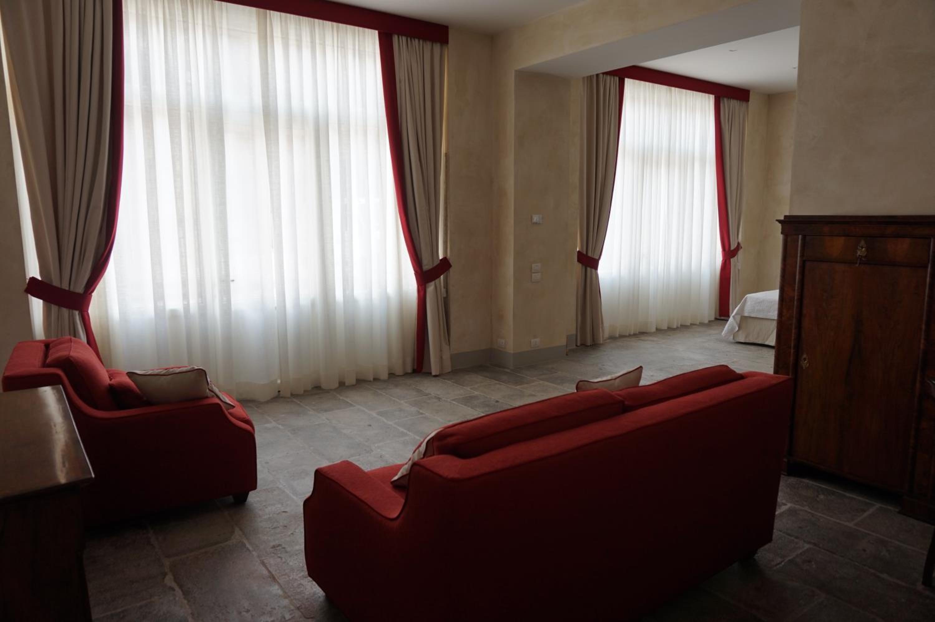 Palazzo Mantua Benavides Suites & Apartments