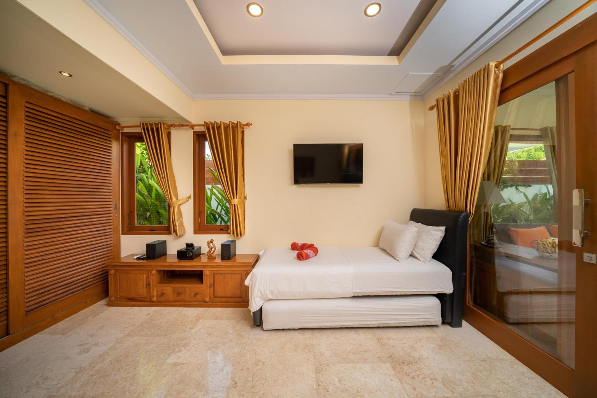 Bali Mynah Villas, Balangan Beach