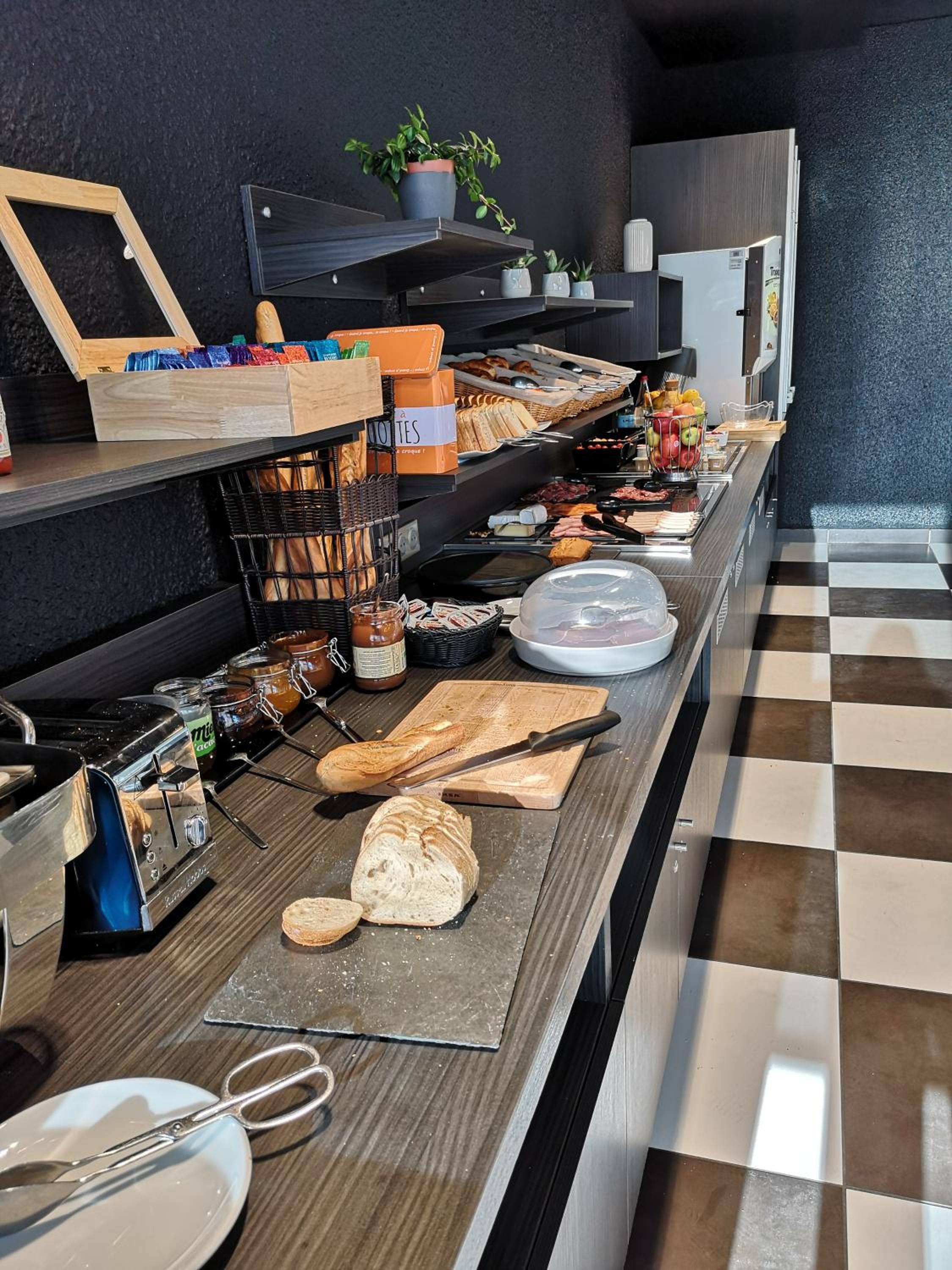 Golden Tulip Roissy Saint Witz — 12