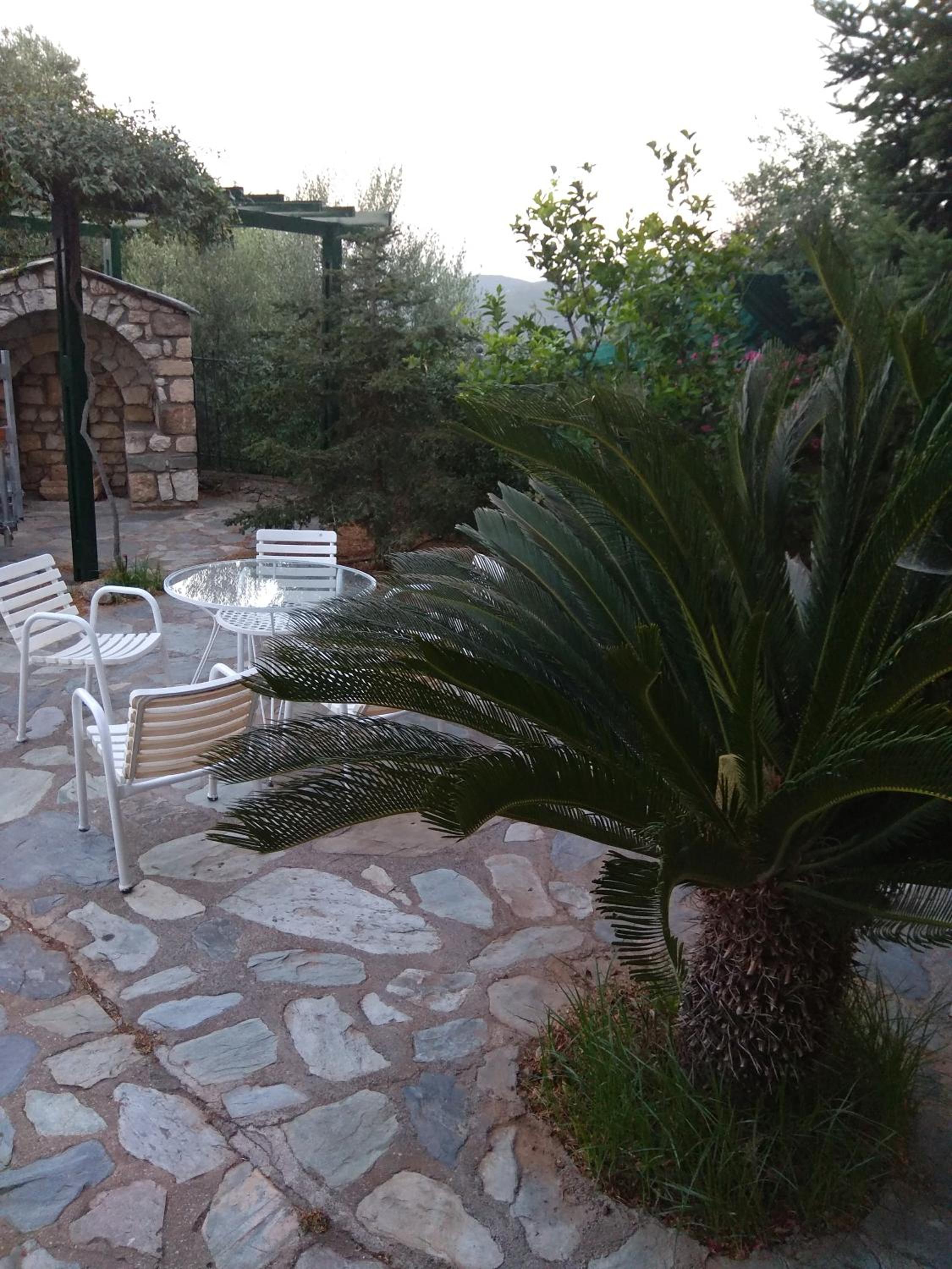 Villa Hanakia Contemporary villa above Kalamata photo 5