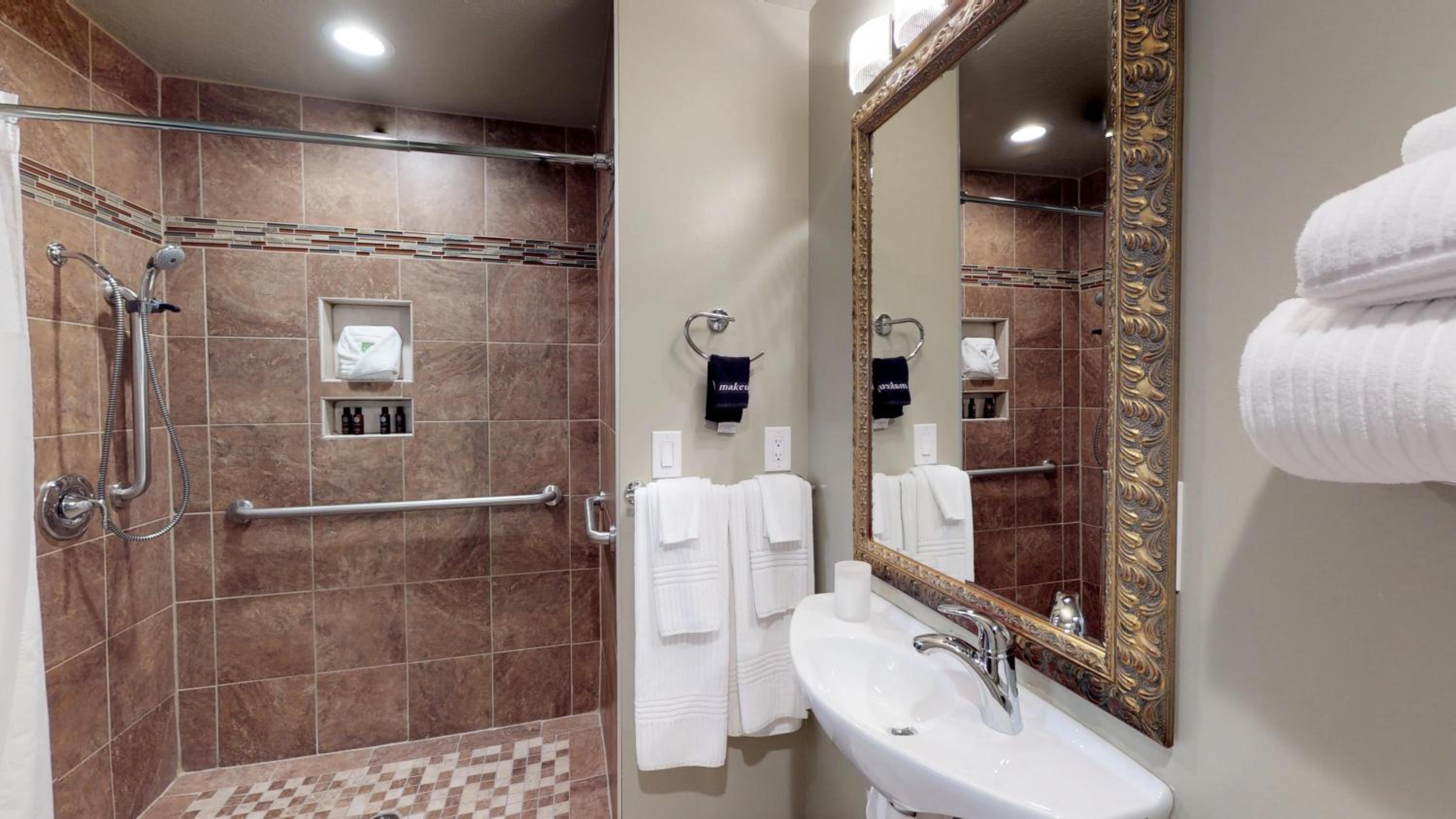 Flanigan`s Resort and Spa