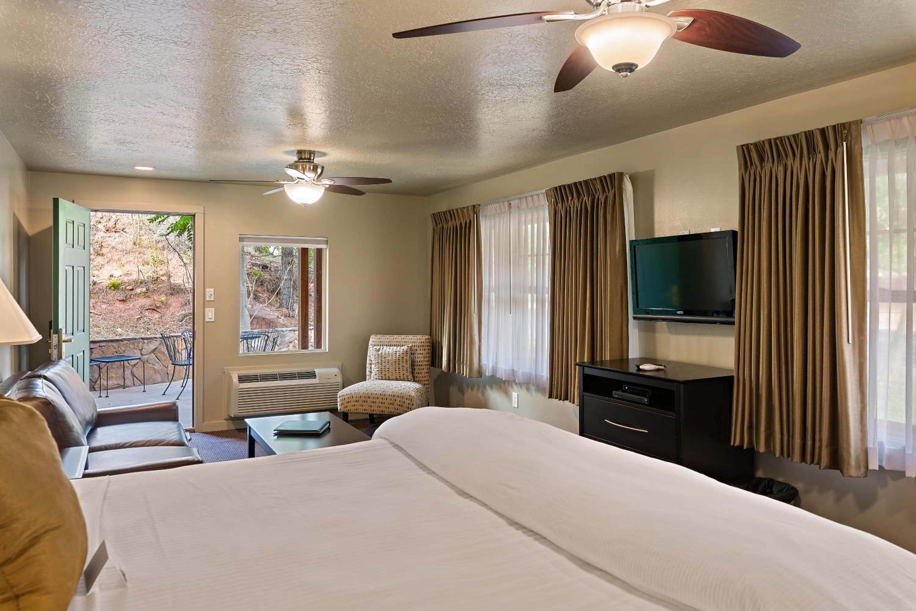 Flanigan`s Resort and Spa