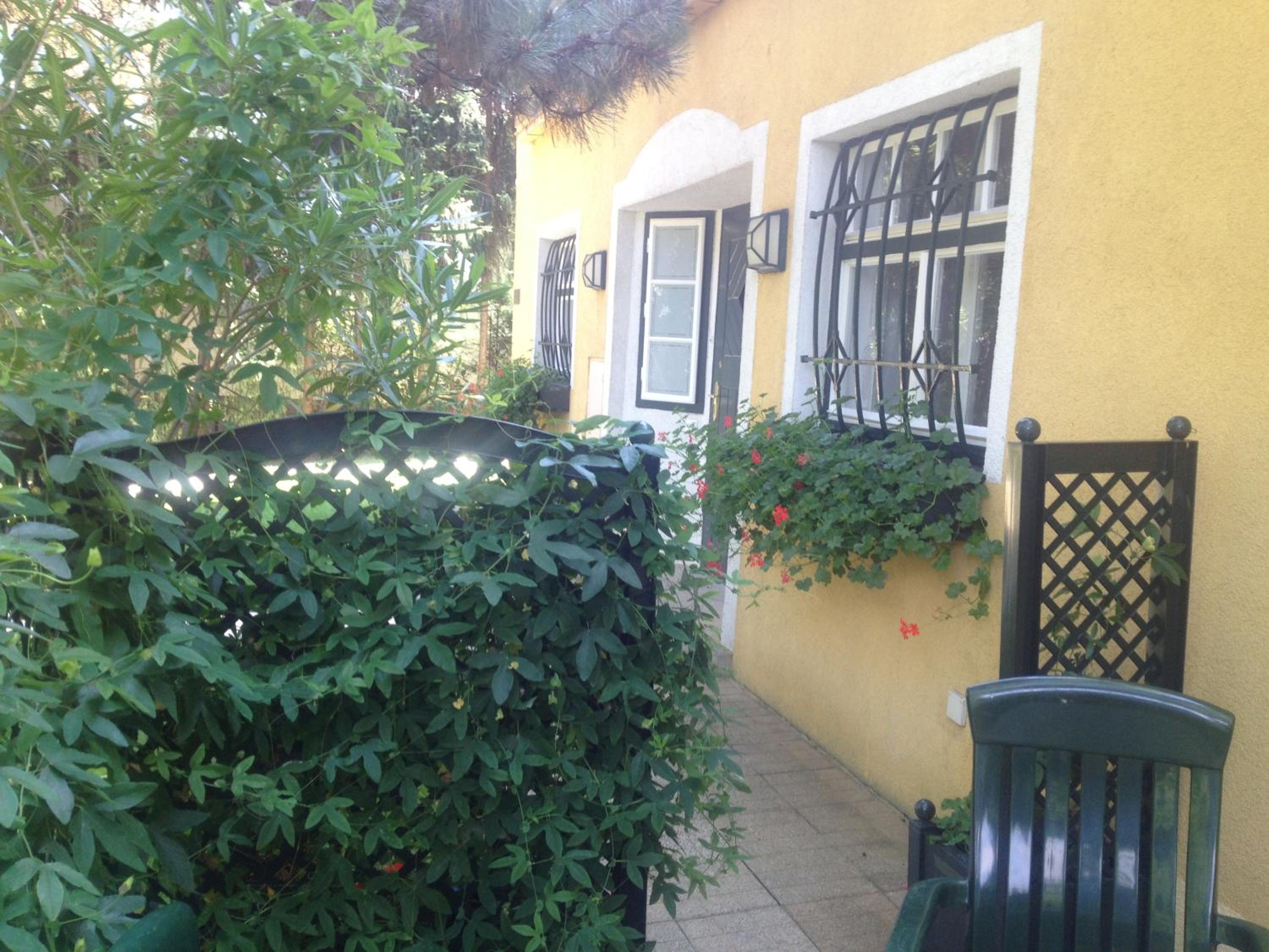 Exquisites Gartenapartment in eleganter Jugendstilvilla