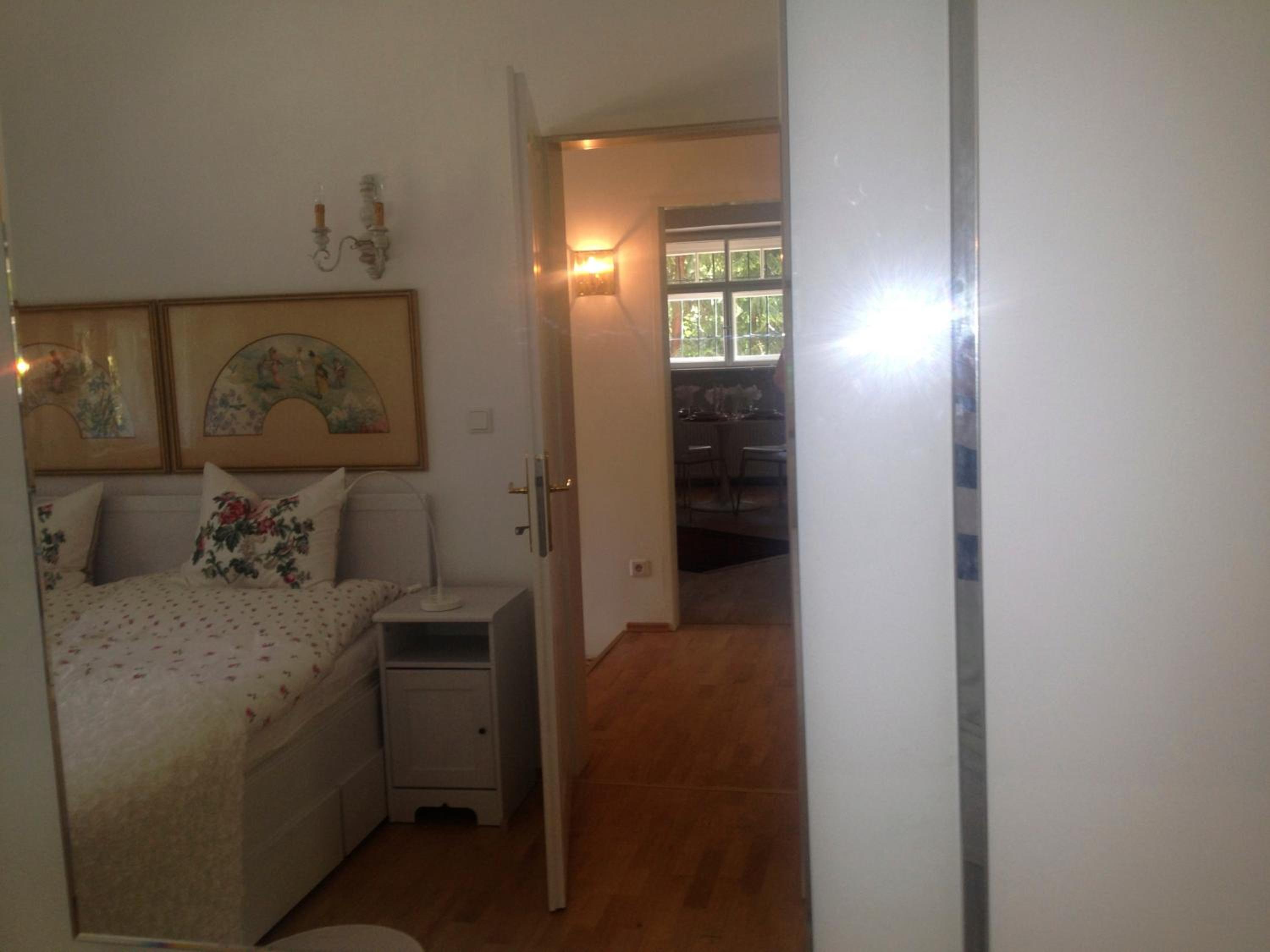Exquisites Gartenapartment in eleganter Jugendstilvilla