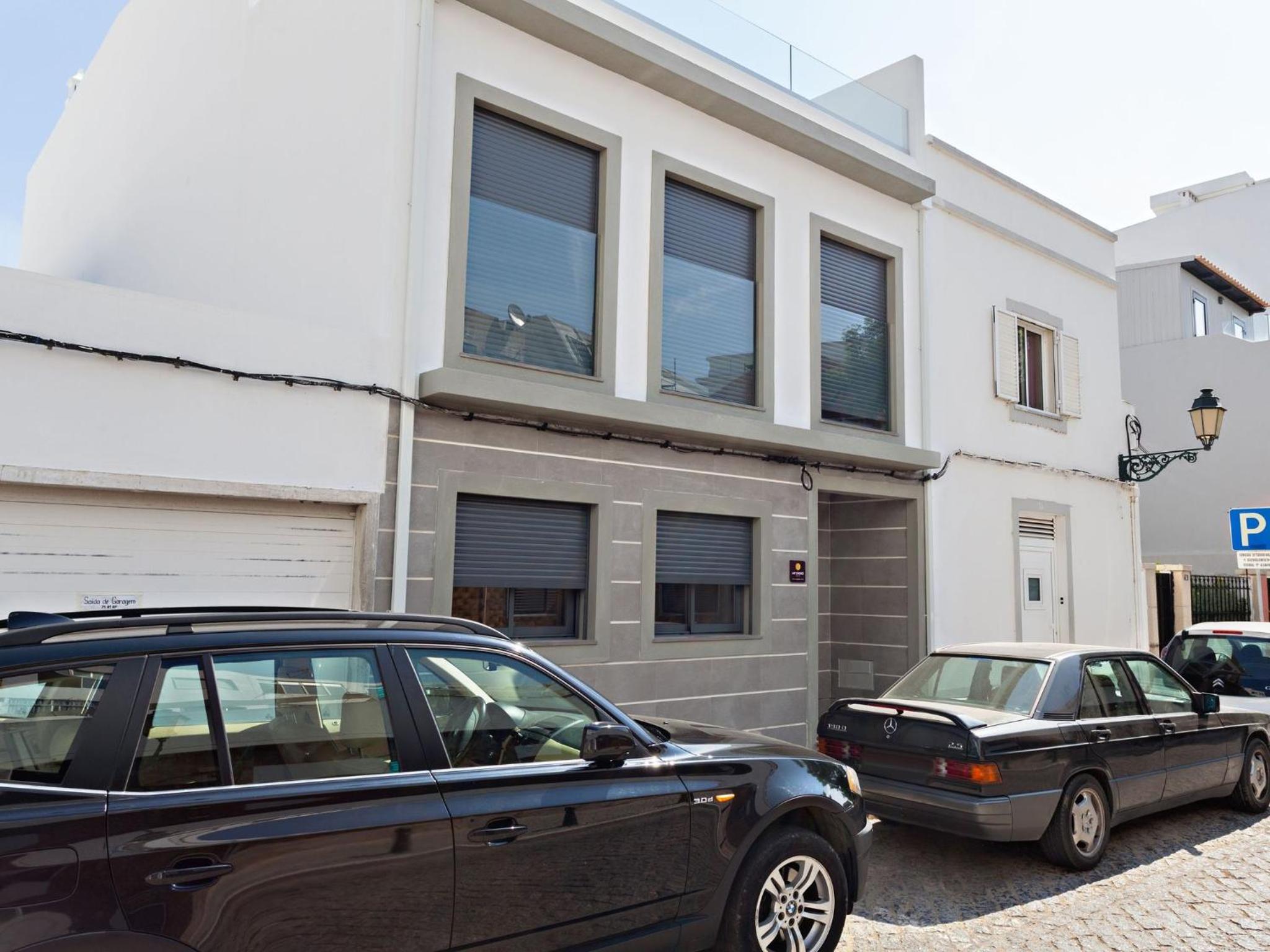Faro Clara Suites - Image 2
