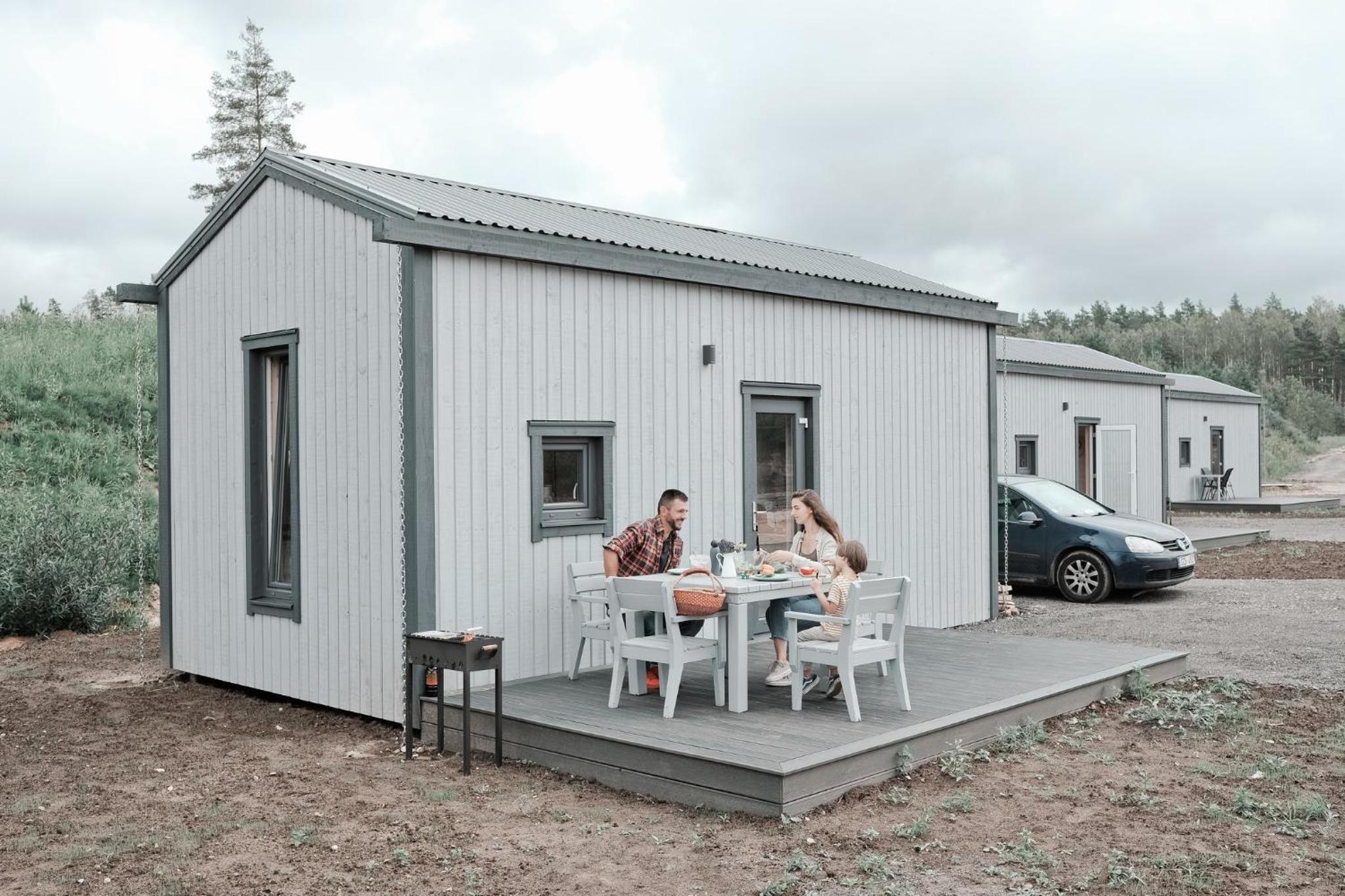 Raceway Baltic cabins