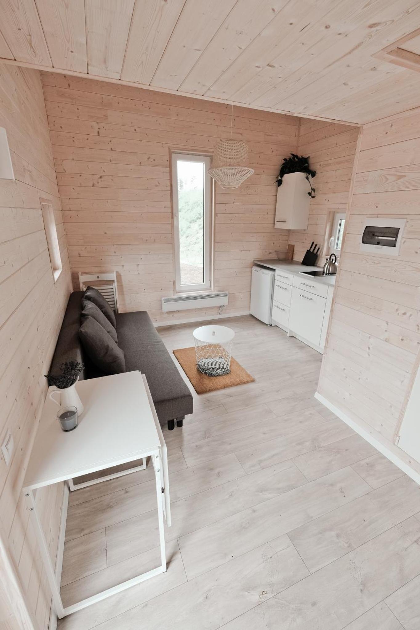 Raceway Baltic cabins