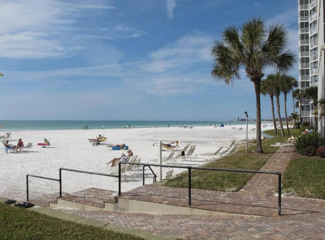 Beachfront Penthouse - Expansive Gulf View from Every Room! Wifi, Screened Lanai view 4