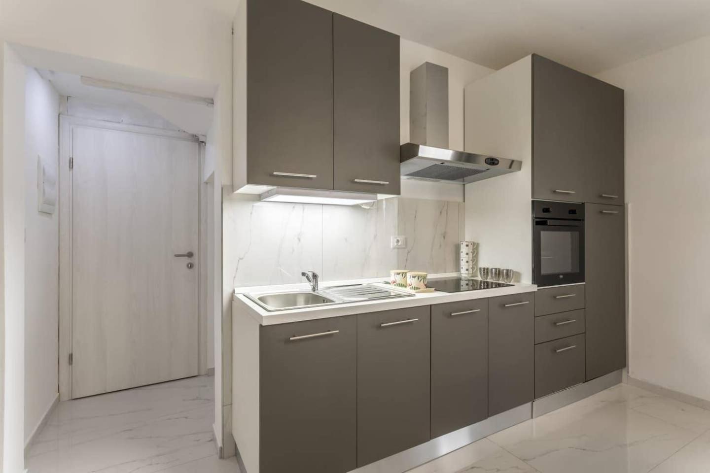 Royal Silver Apartment view 3