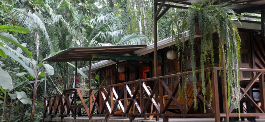 Pachamama Nueva River side Bungalows Punta Uva