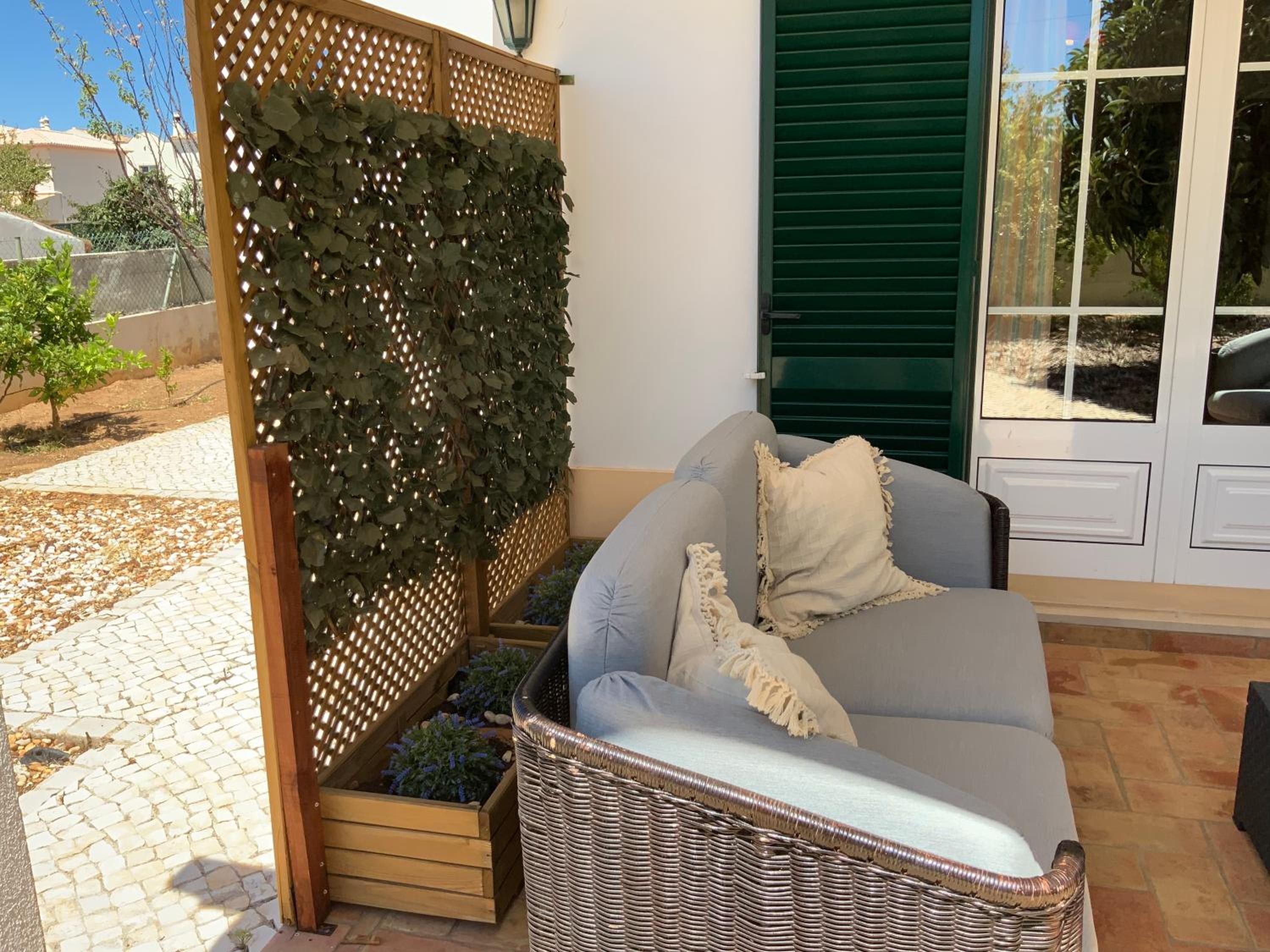 Guest House Alfarrobeiras view 3