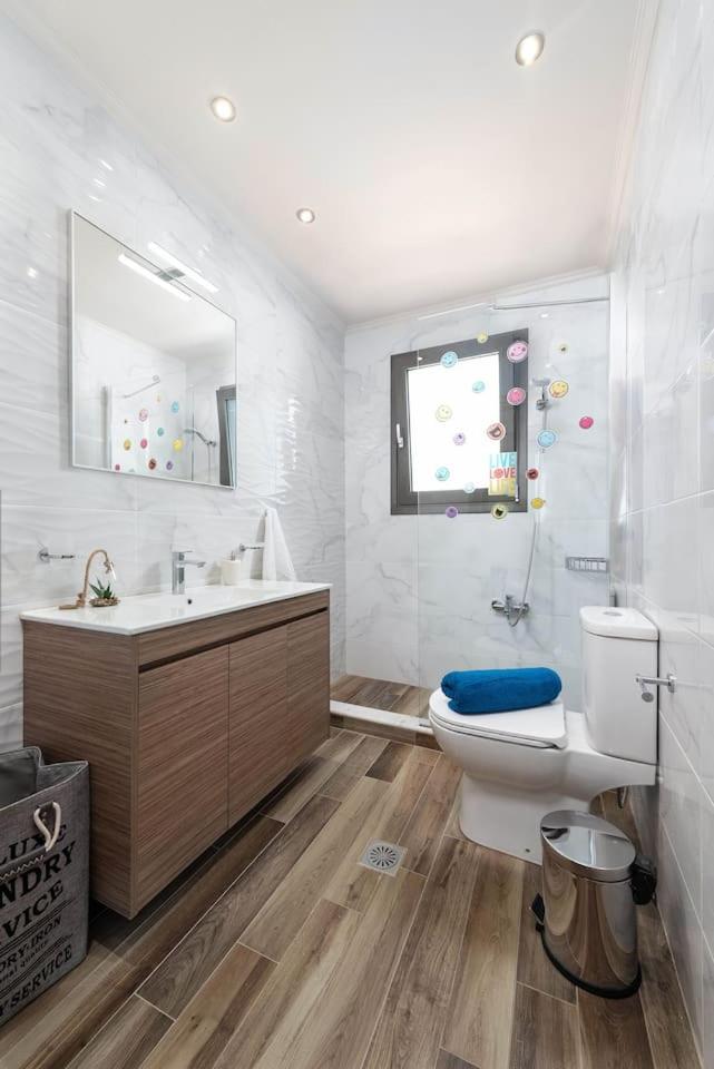 Rhodes Town Vacations - Sun's Reach Villa - Property Image 5