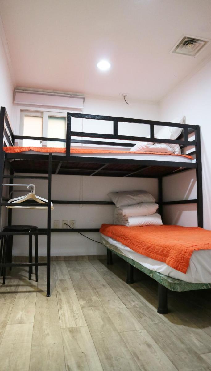 Hostel Korea - Original
