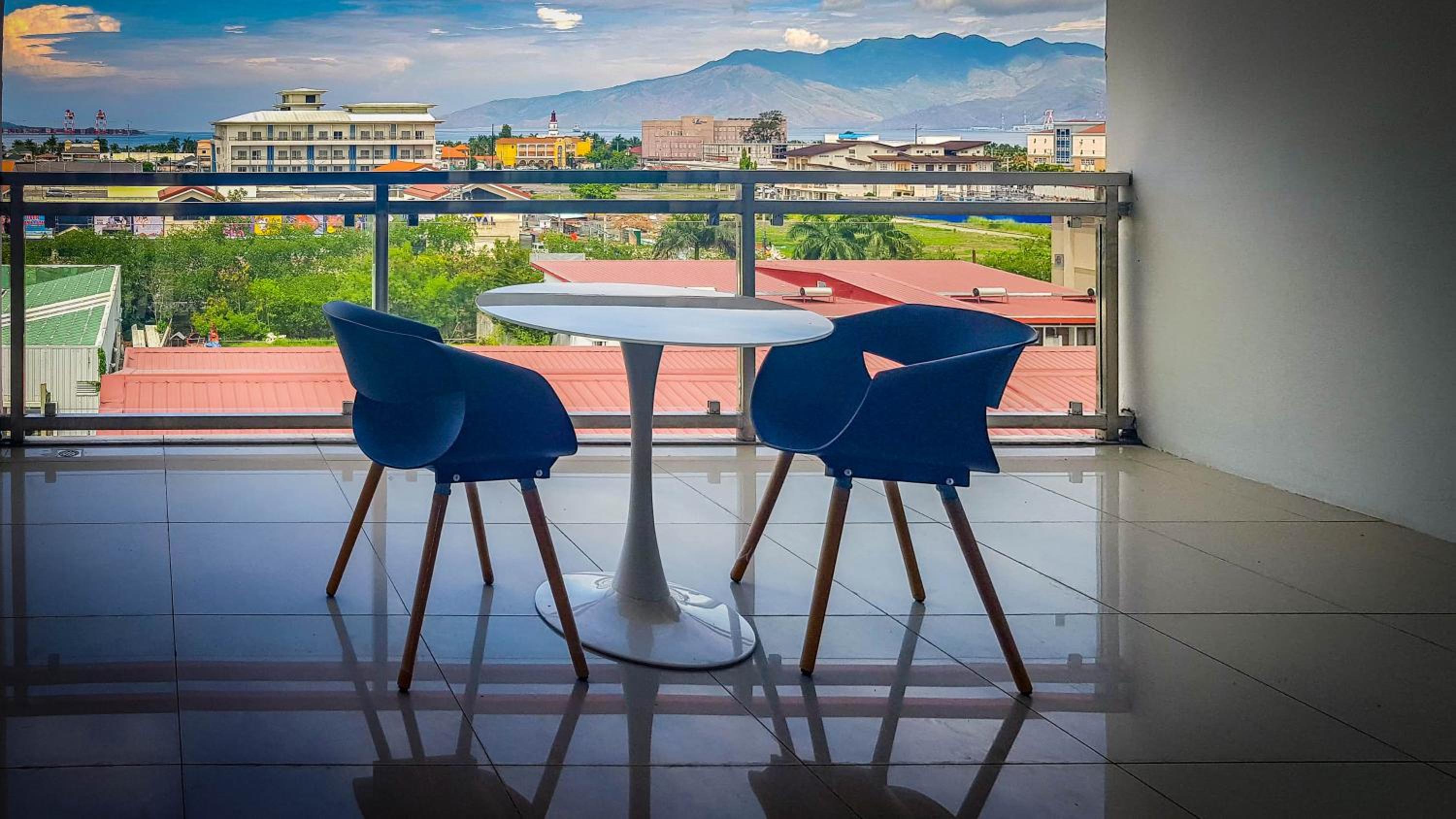 Chequers Suites Subic Bay, photo 28