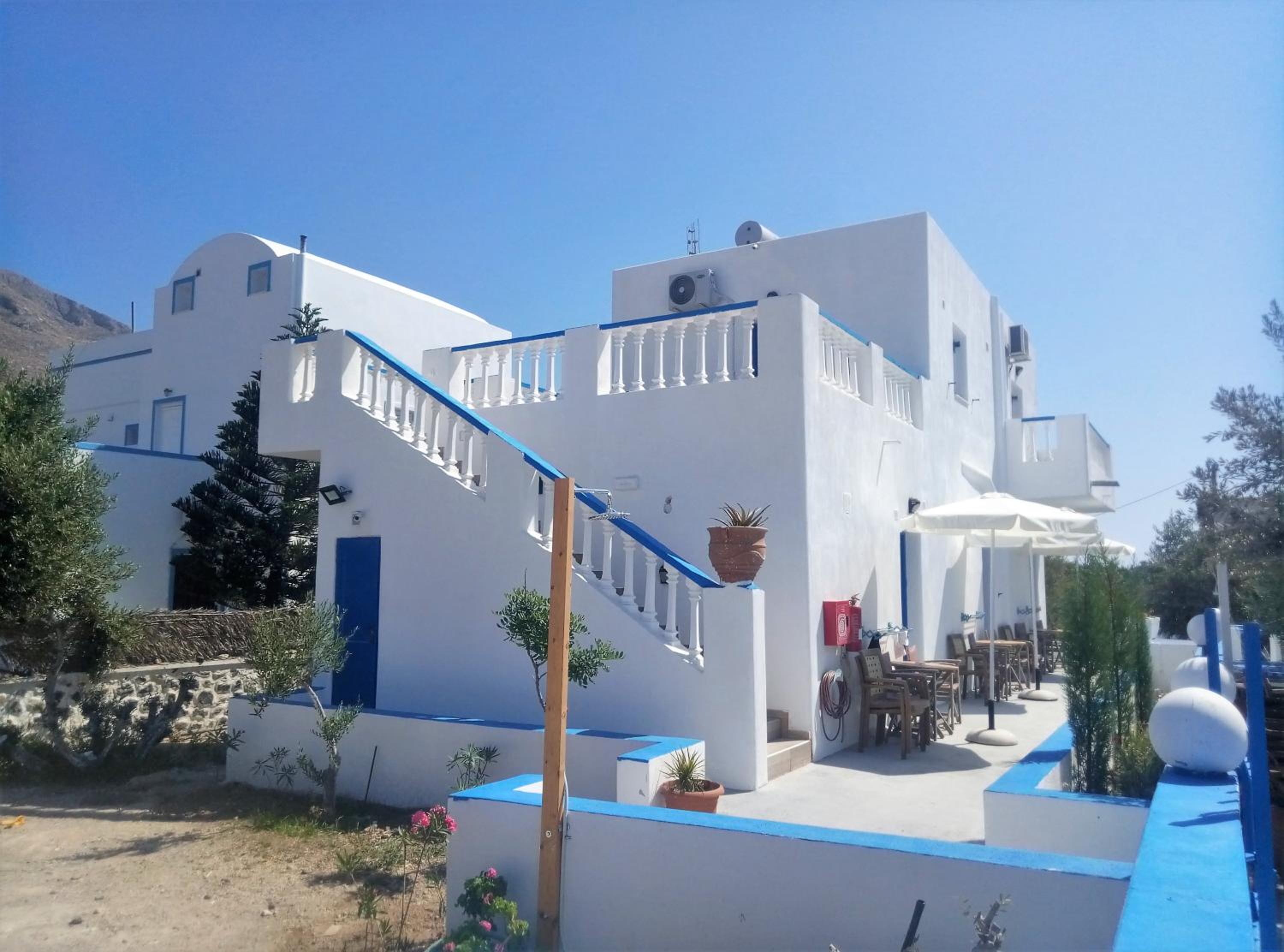 Studios Apartments Kapetanios photo 4