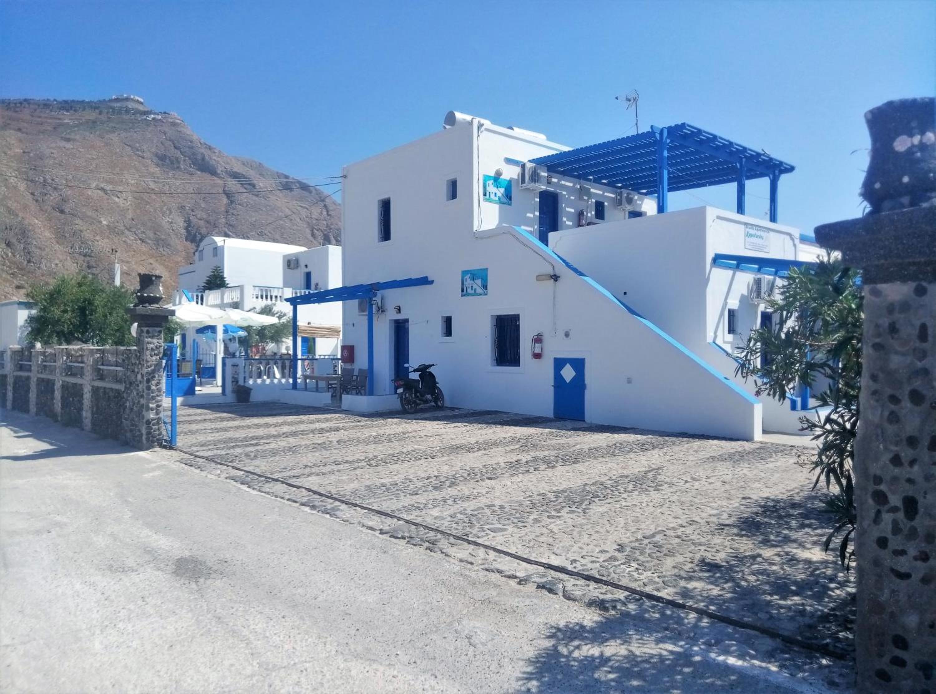 Studios Apartments Kapetanios