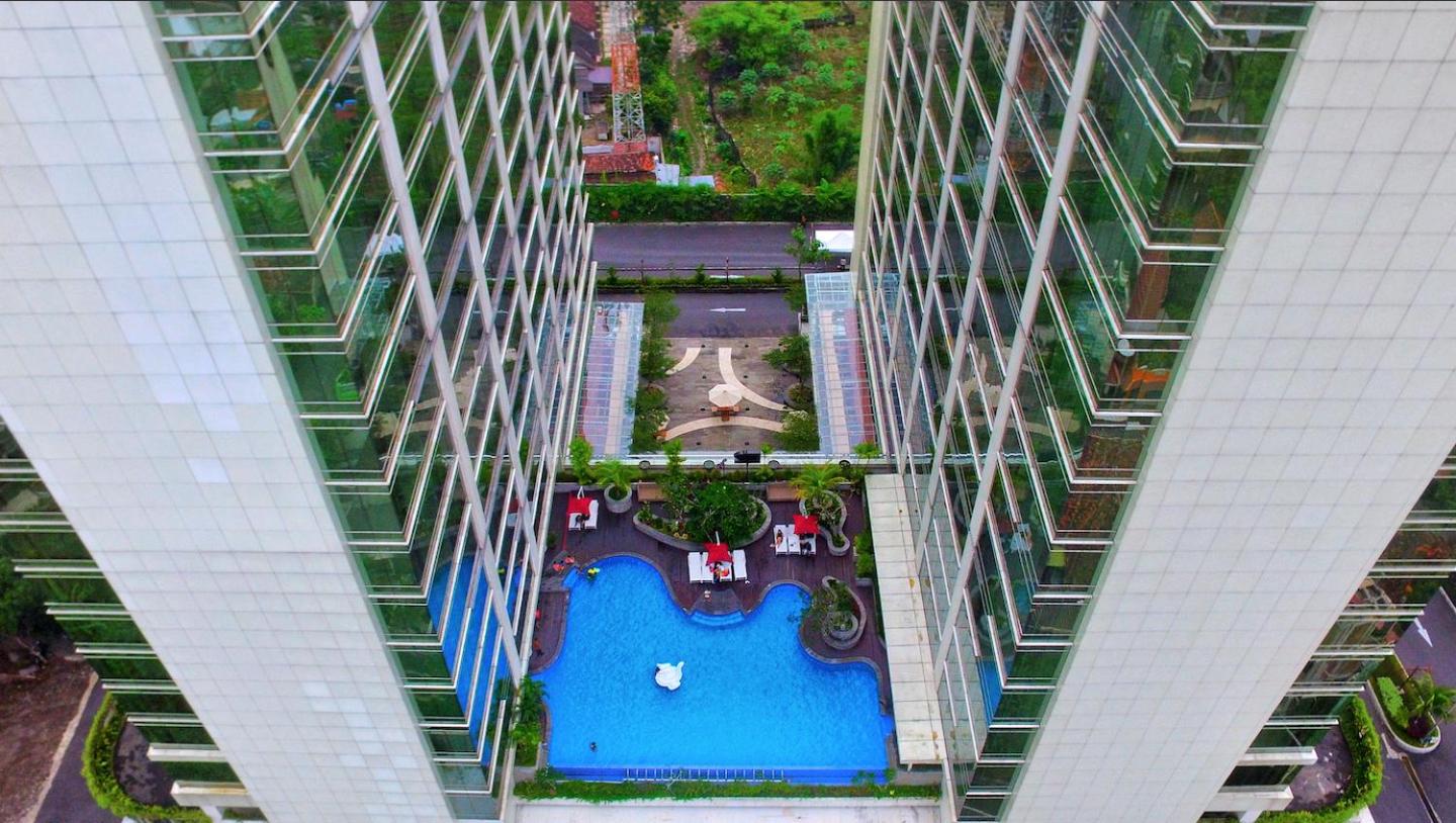 Lavenderbnb Room 10 at Mataram City Apartment