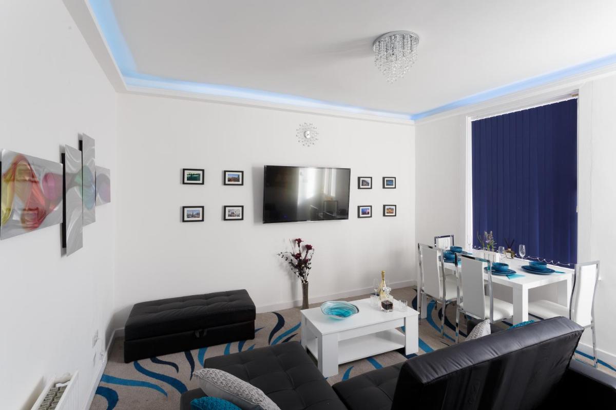 Clifton Bespoke Serviced Apartments view 3