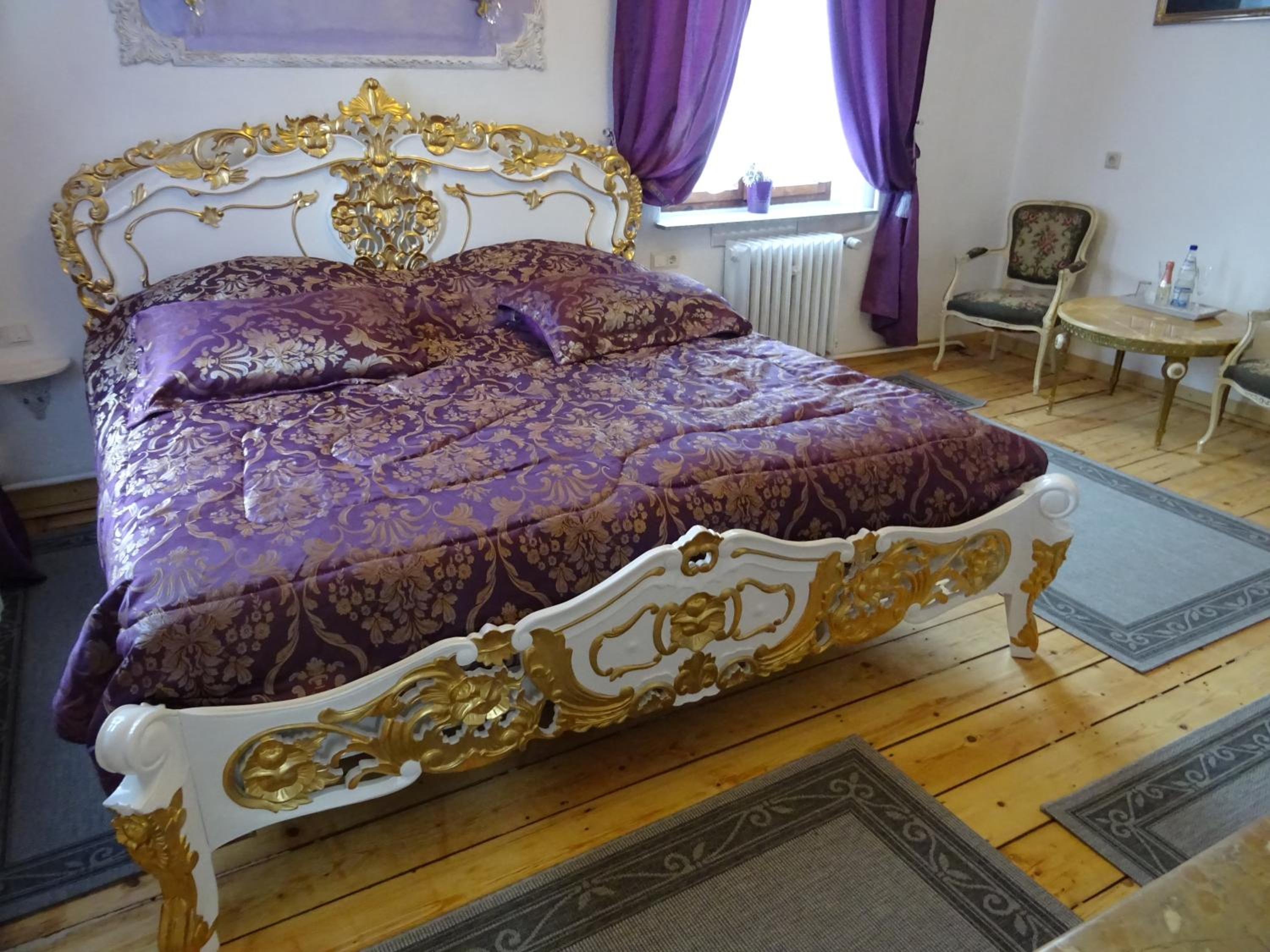Villa Imperia, Museums-Hotel, Treppensteigen