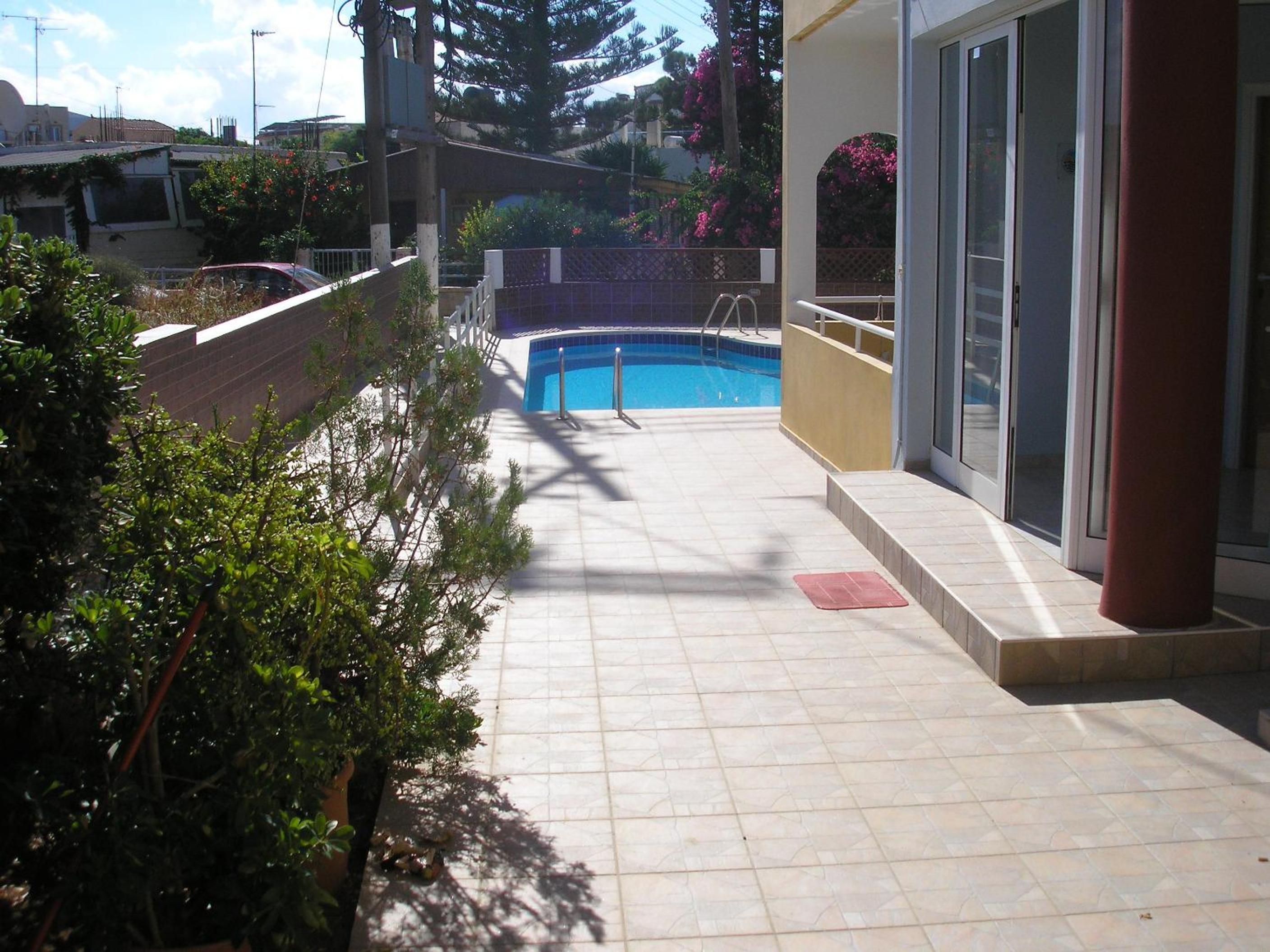 Dimitra Apartments