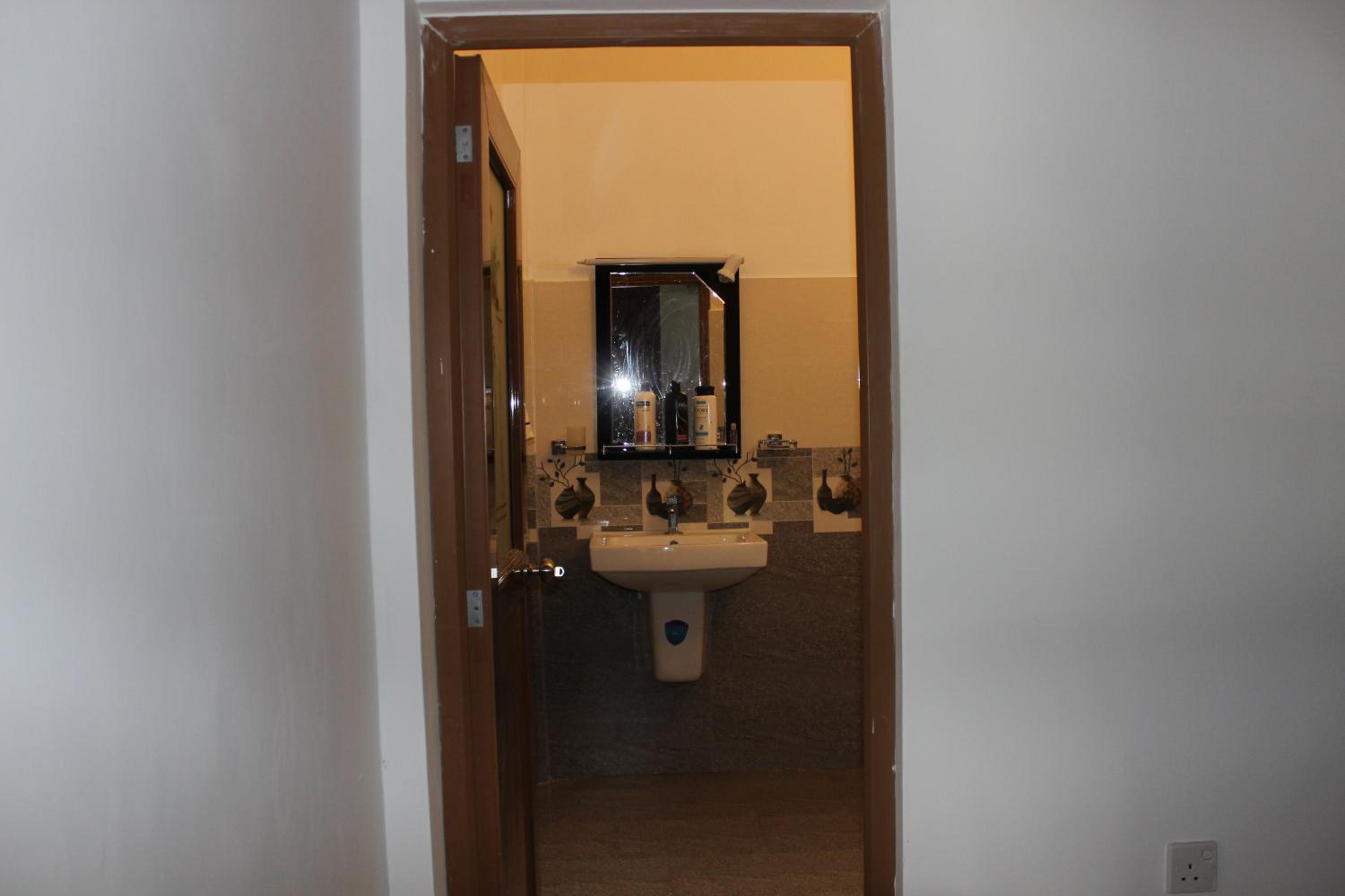 Photo 25