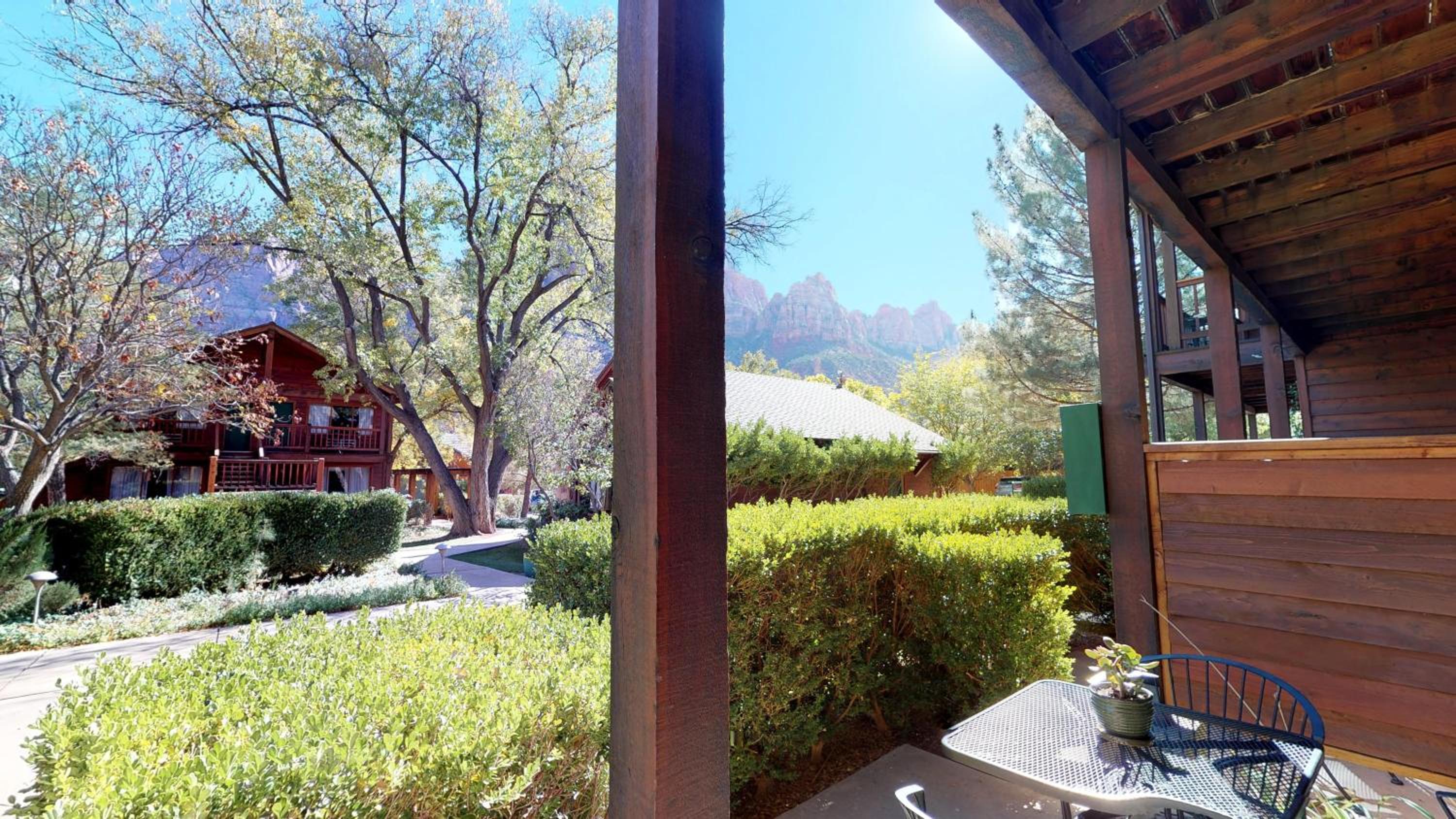 Flanigan`s Resort and Spa