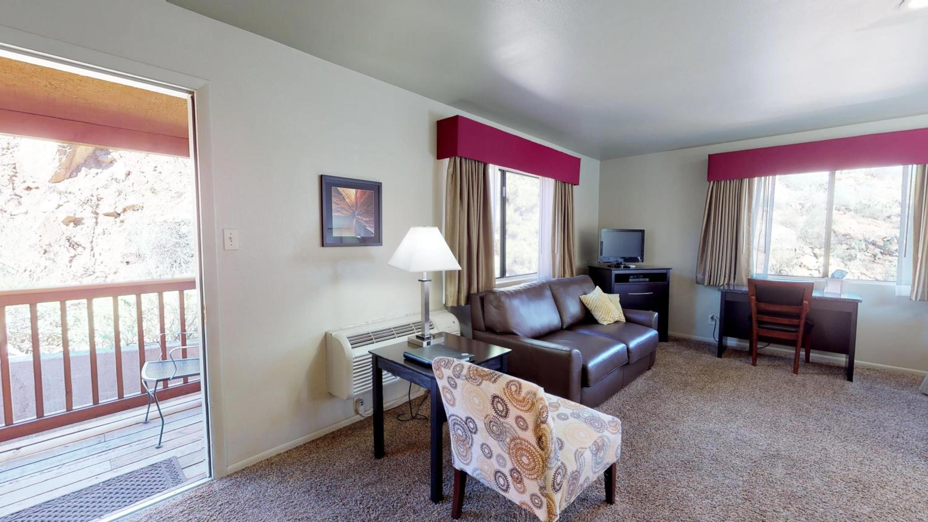 Flanigan`s Resort and Spa