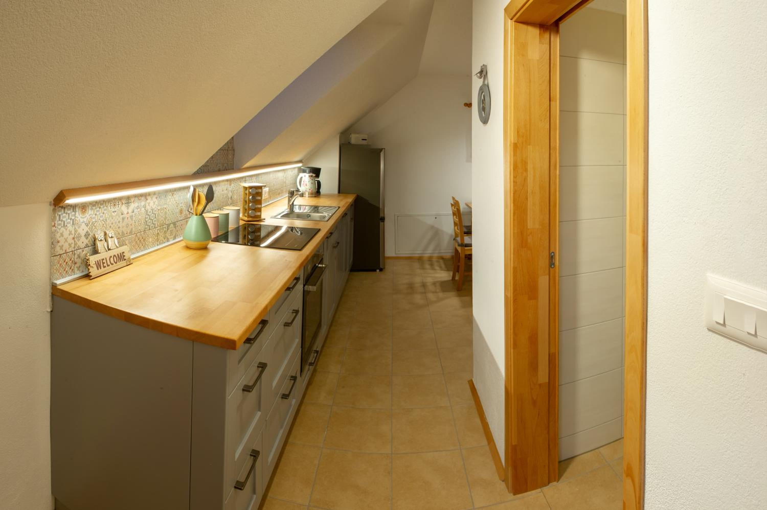 Apartments Laznica