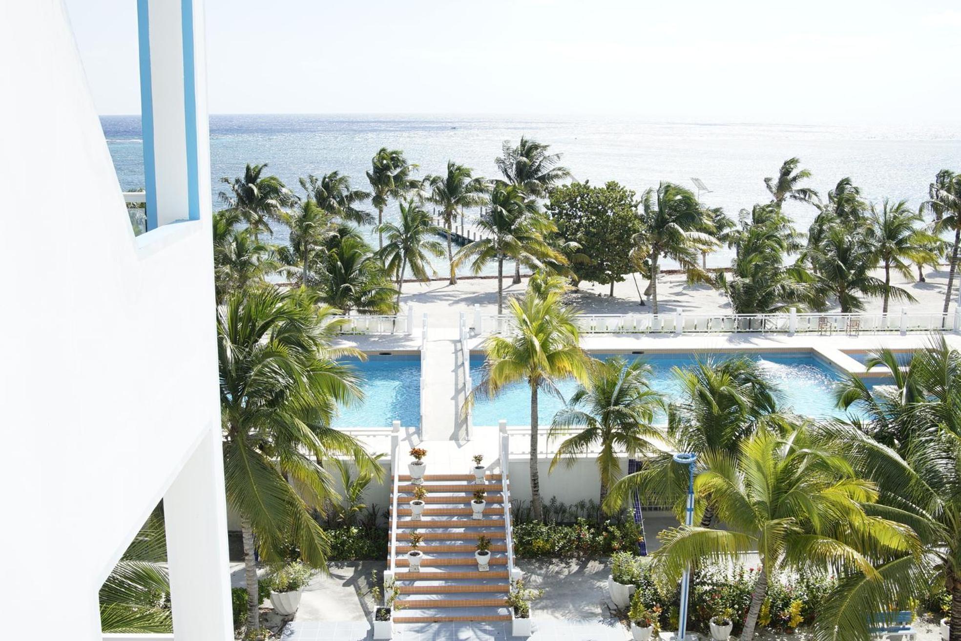 Belize Dive Haven Resort & Marina