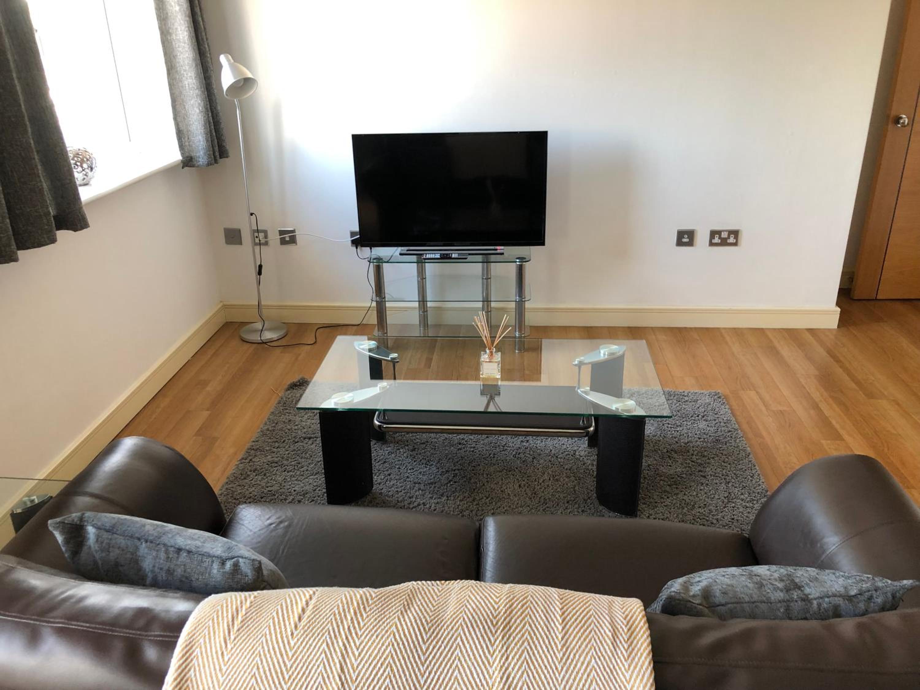 Guildford Vacations - Blue Sky Apartments Abbots Yard, Guildford - Property Image 15