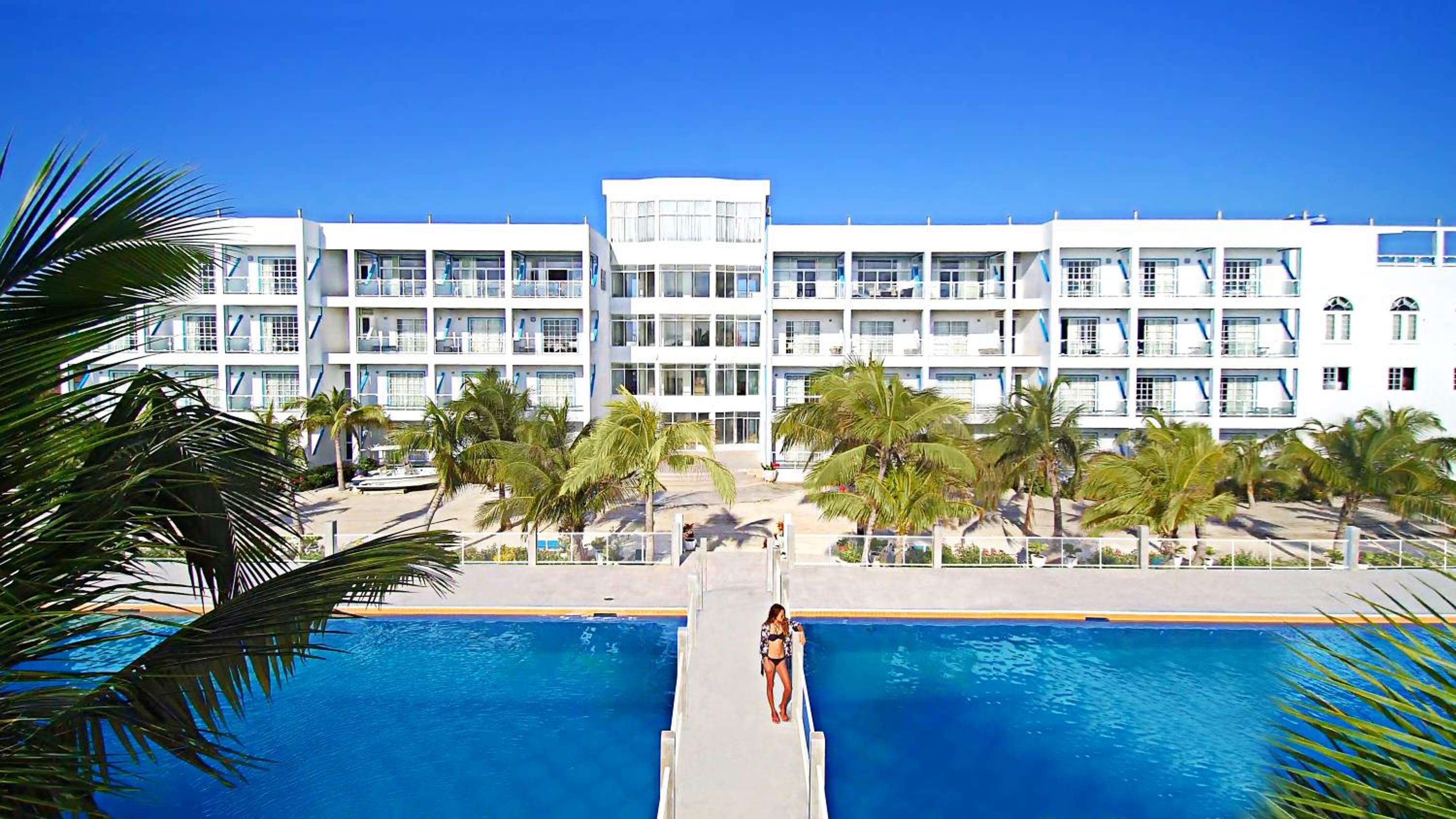 Belize Dive Haven Resort & Marina