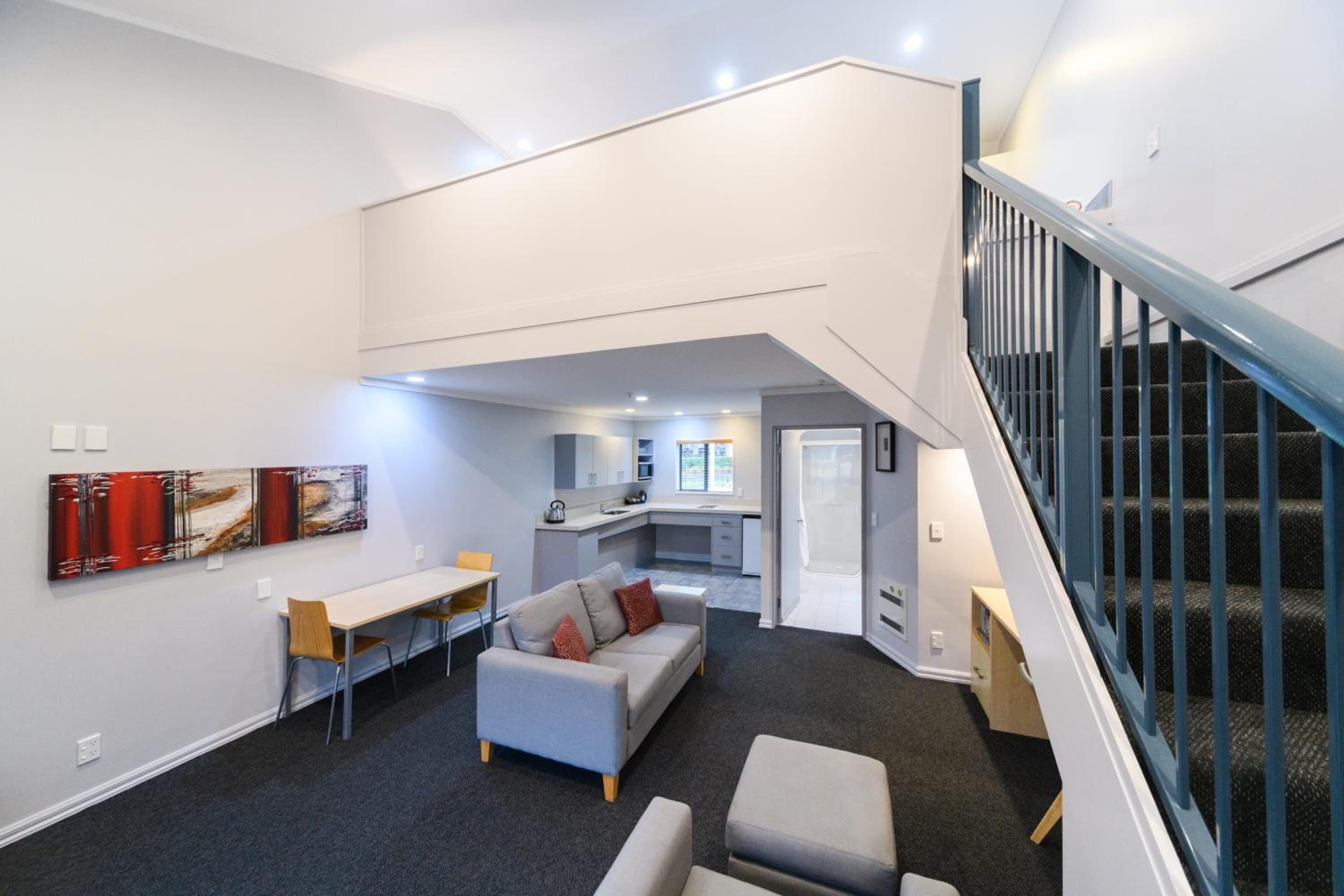 Aubyn Court Spa Motel