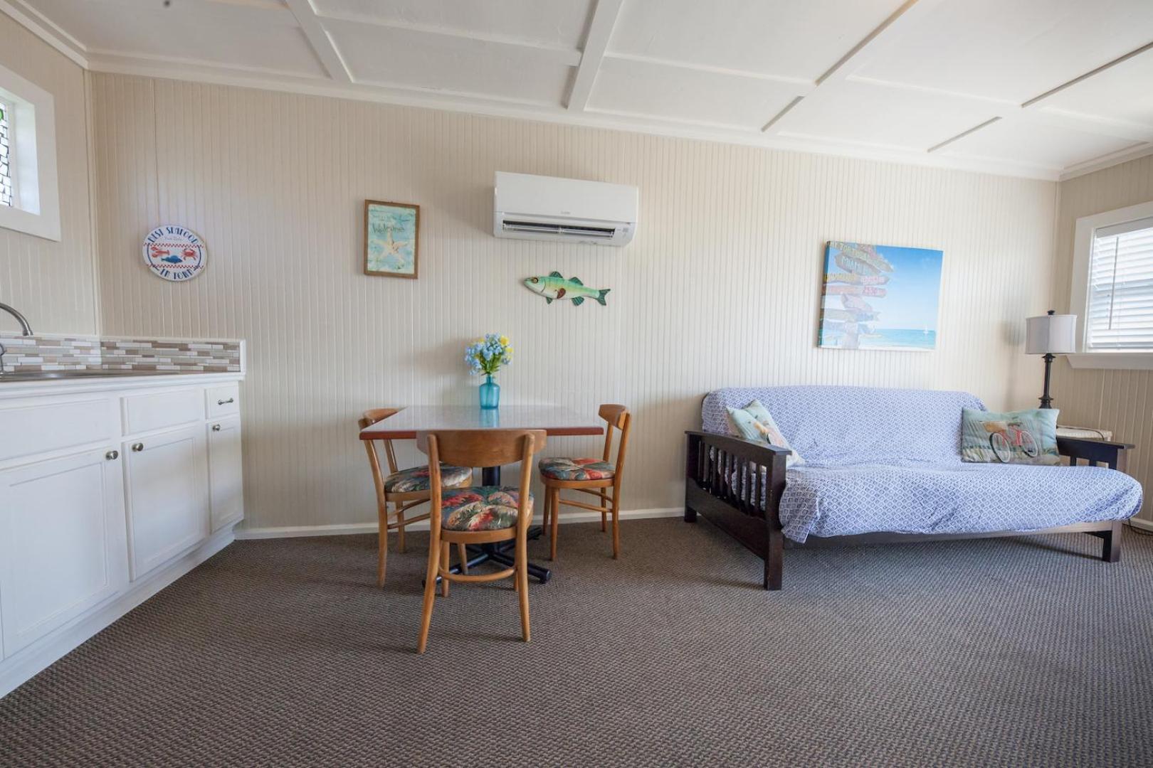 Blue Dolphin Inn and Cottages