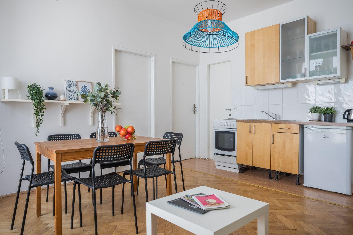 Apartments Stepanska 36