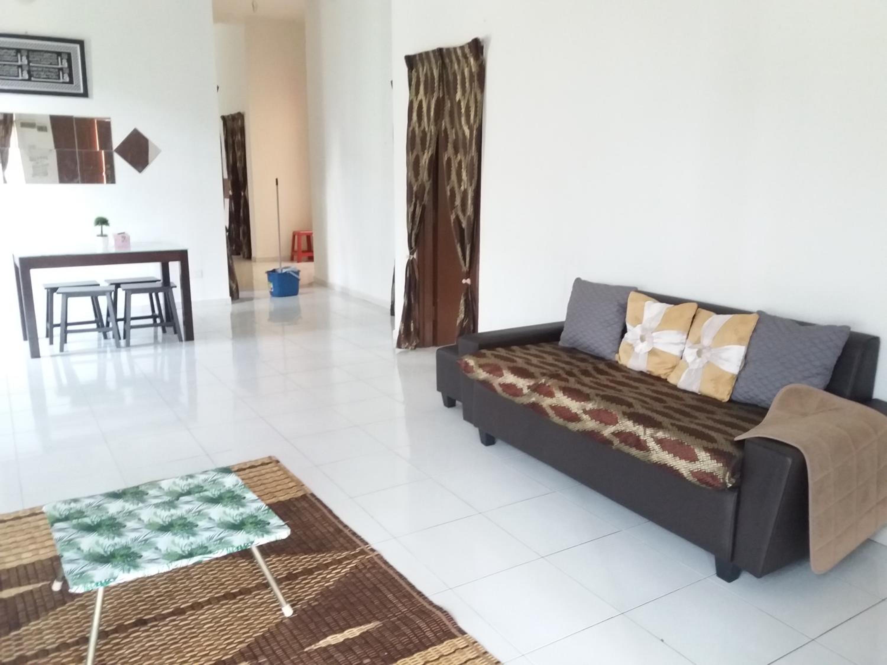 Eryna Homestay Melaka photo 5