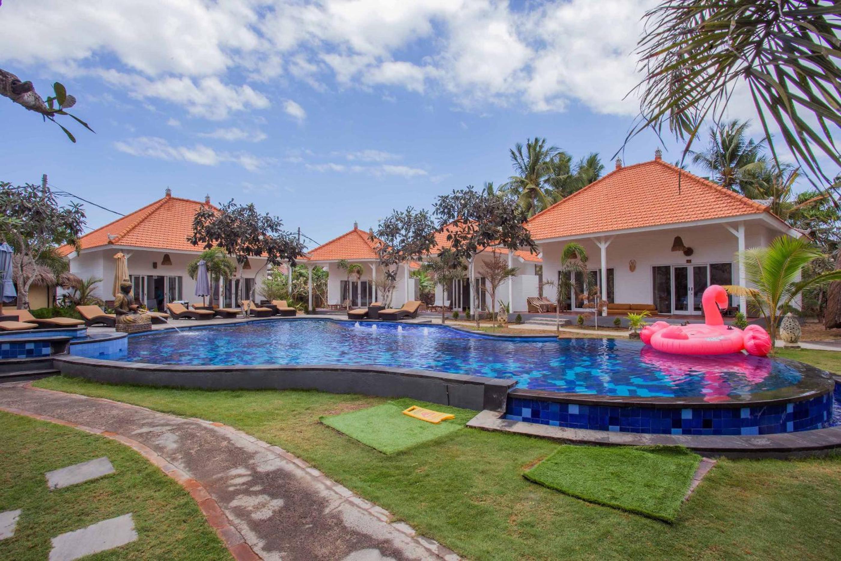 Sanghyang Bay Villas
