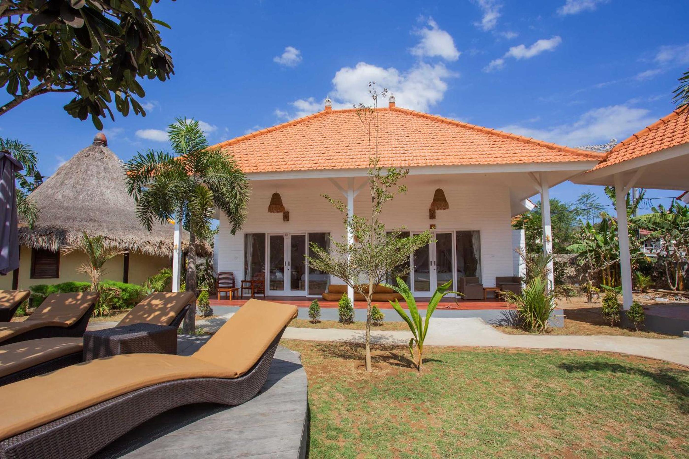 Sanghyang Bay Villas
