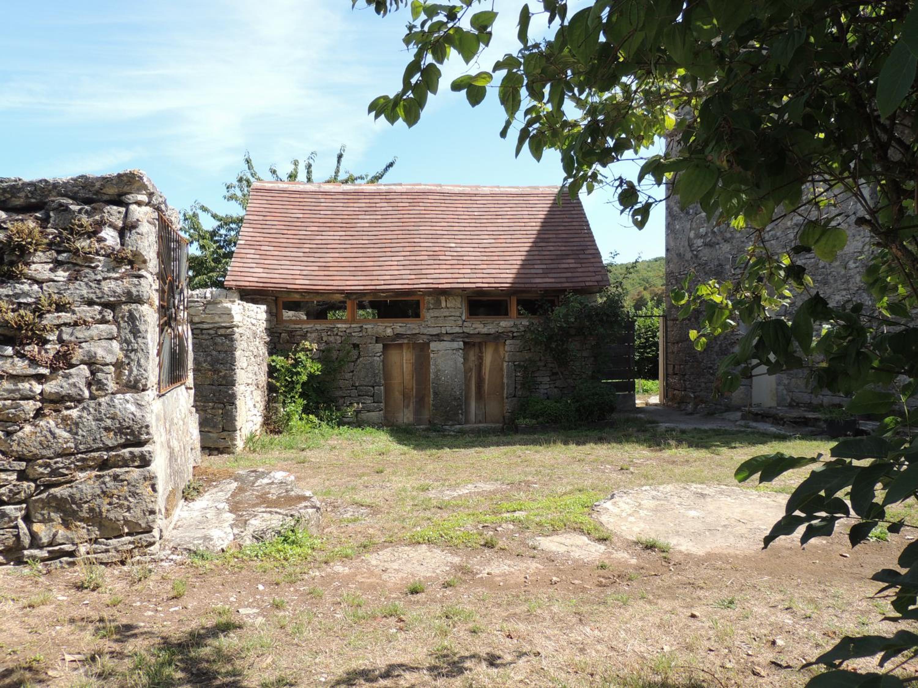 Photo 7