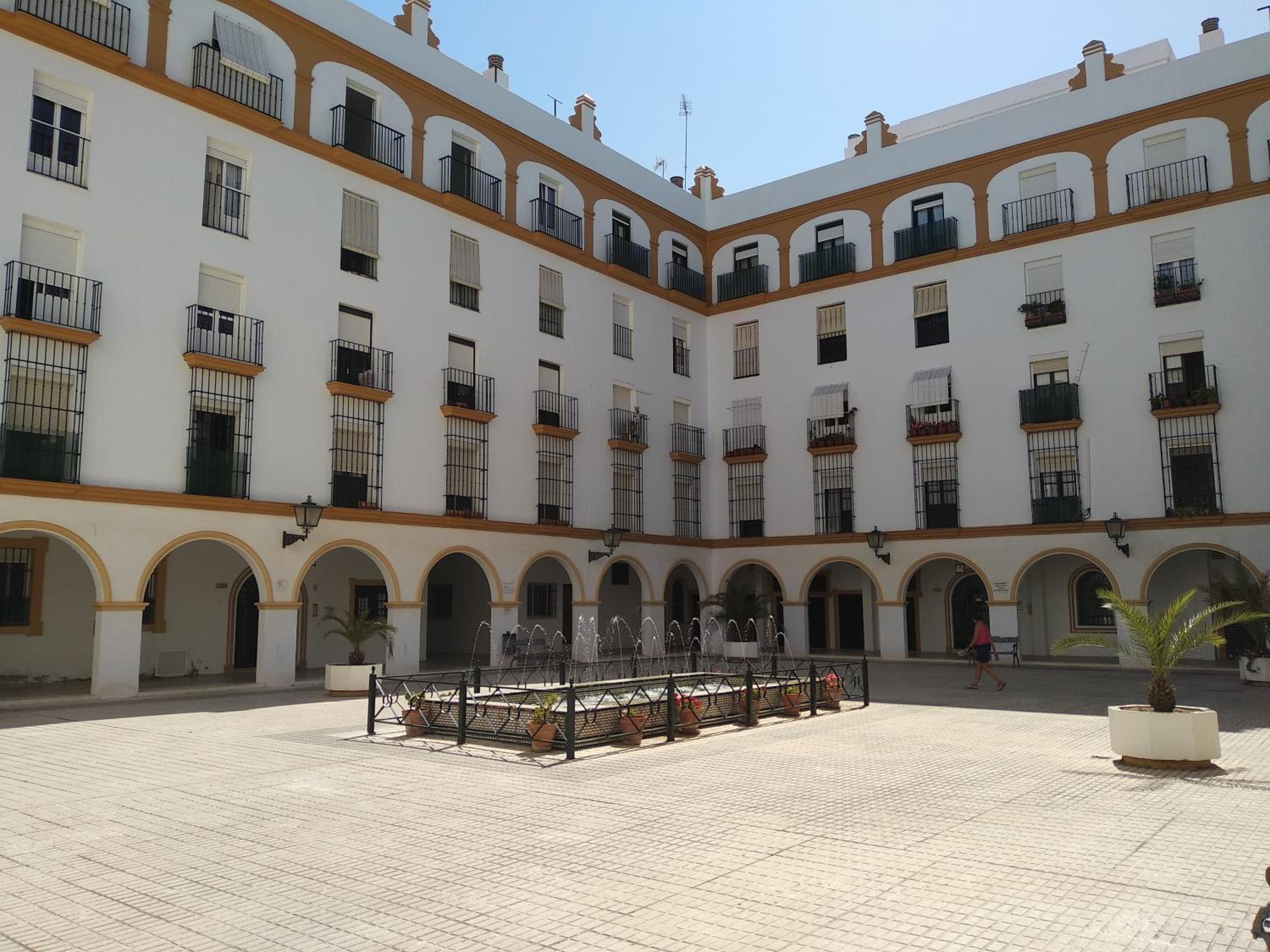 Los Patios de la Caleta view 5