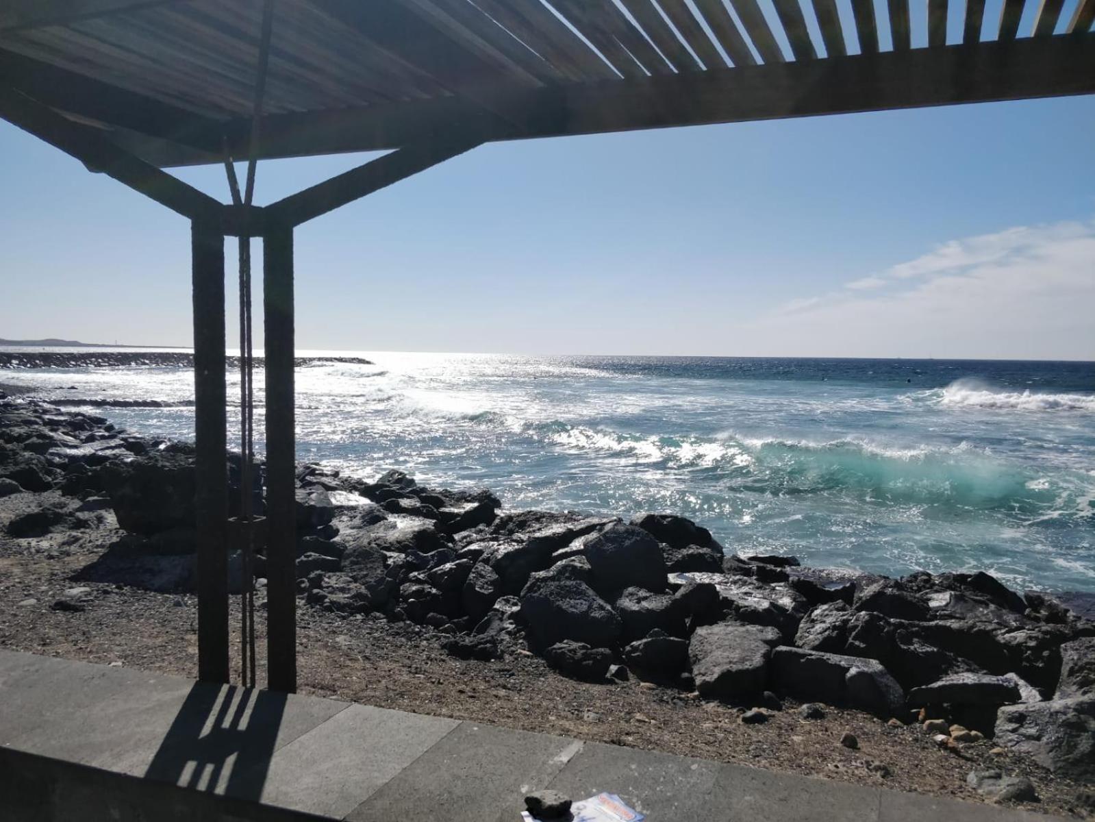Seafront New Modern view 3