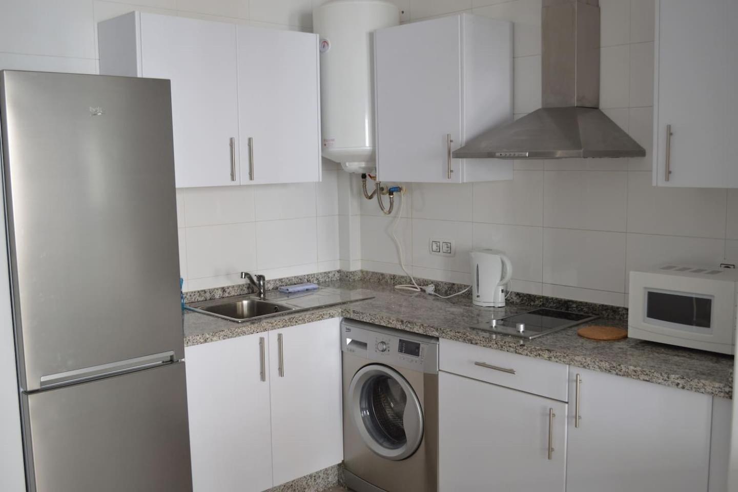Modern studio flat close to Plaza Merced
