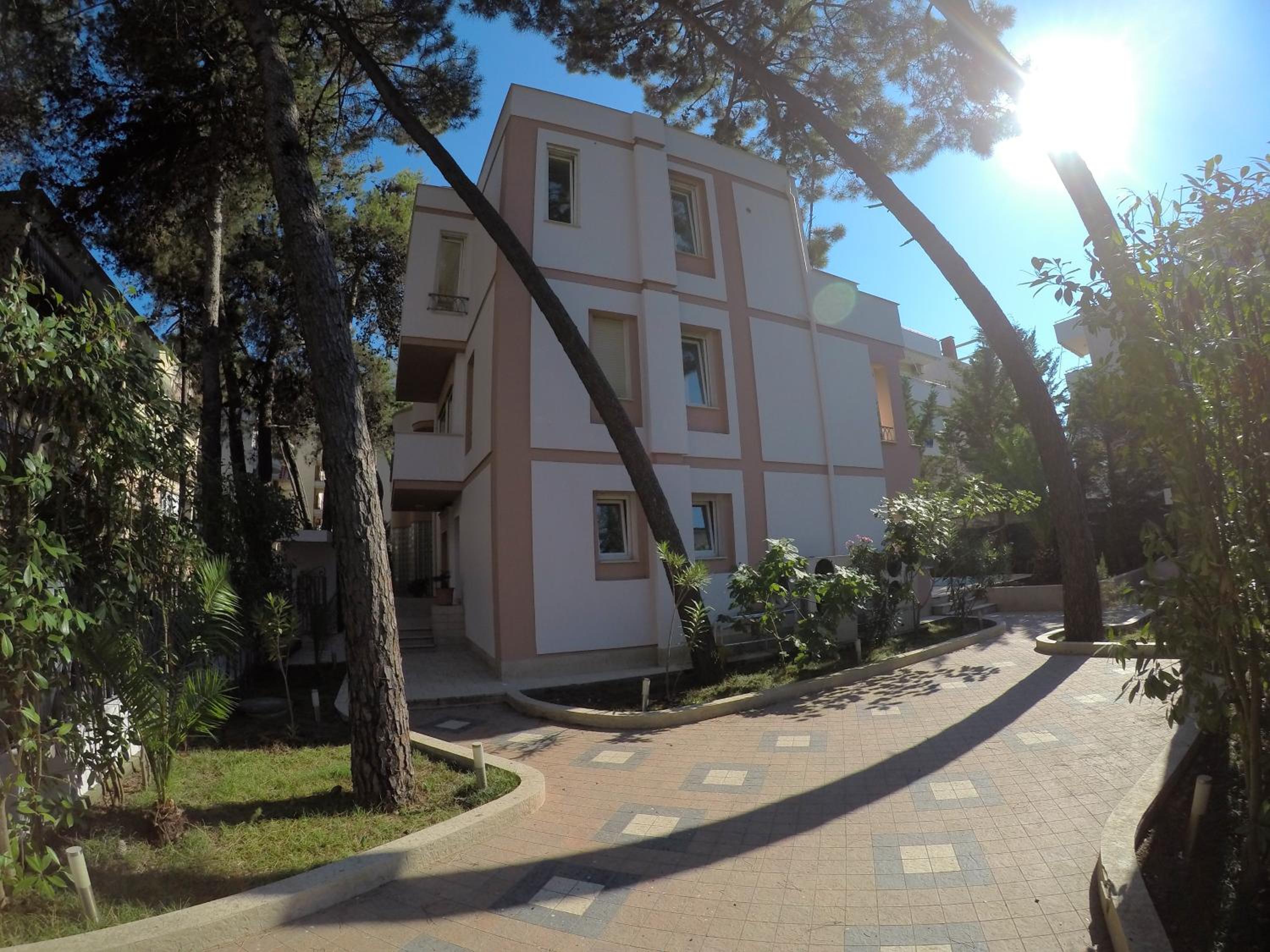 Villa LIDSON