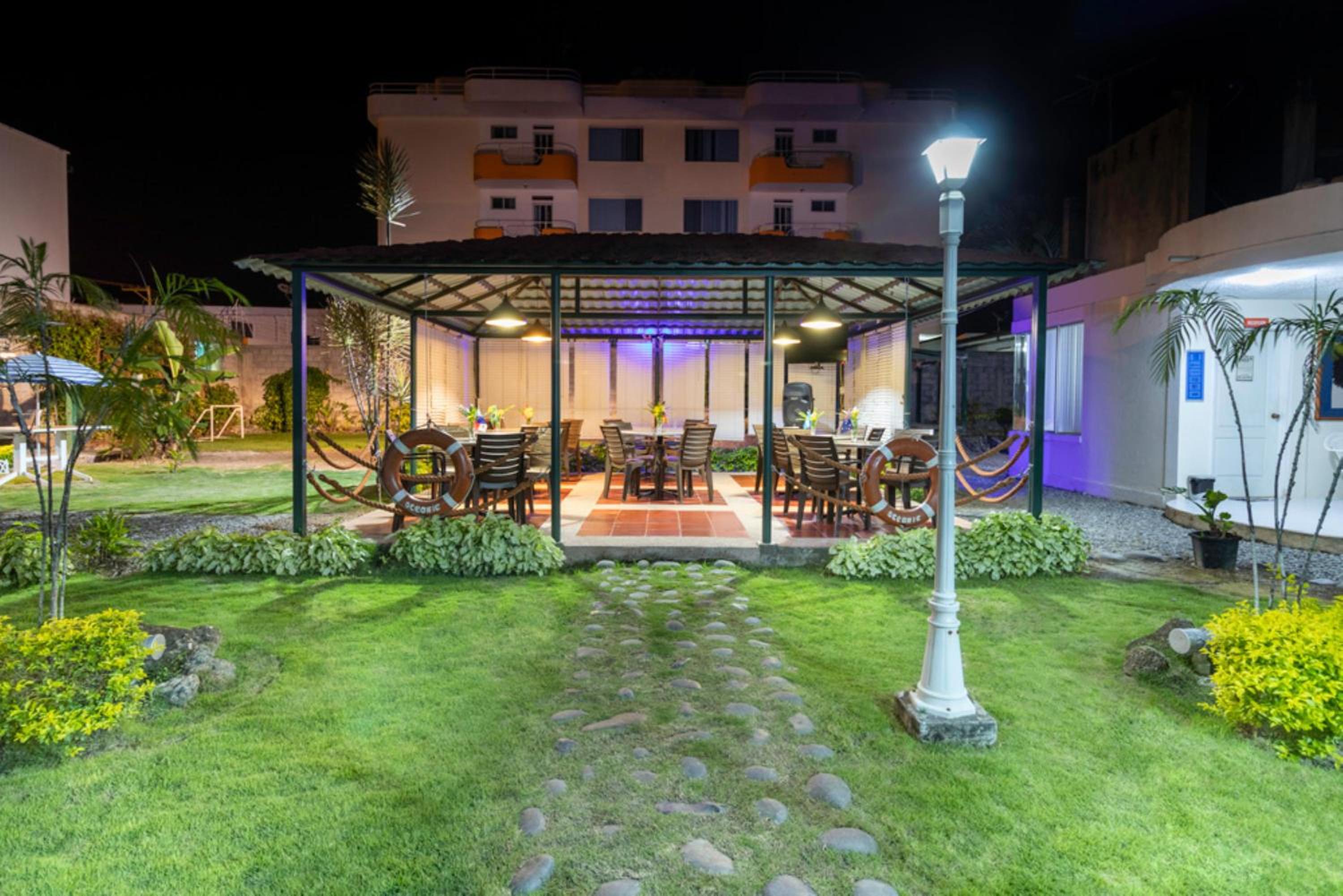 Oceanic Lodge