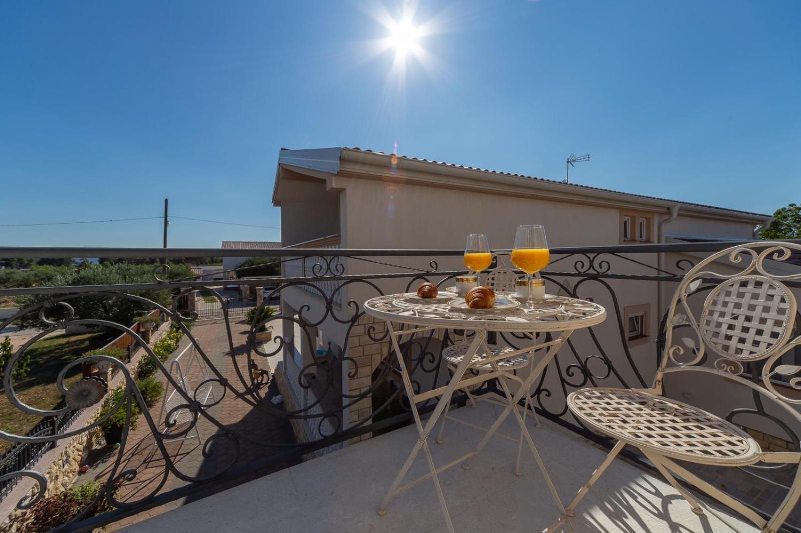 Apartment Antonio view 5