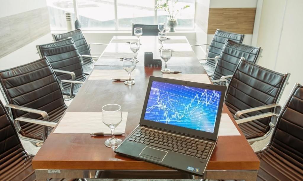 meeting & event spaces