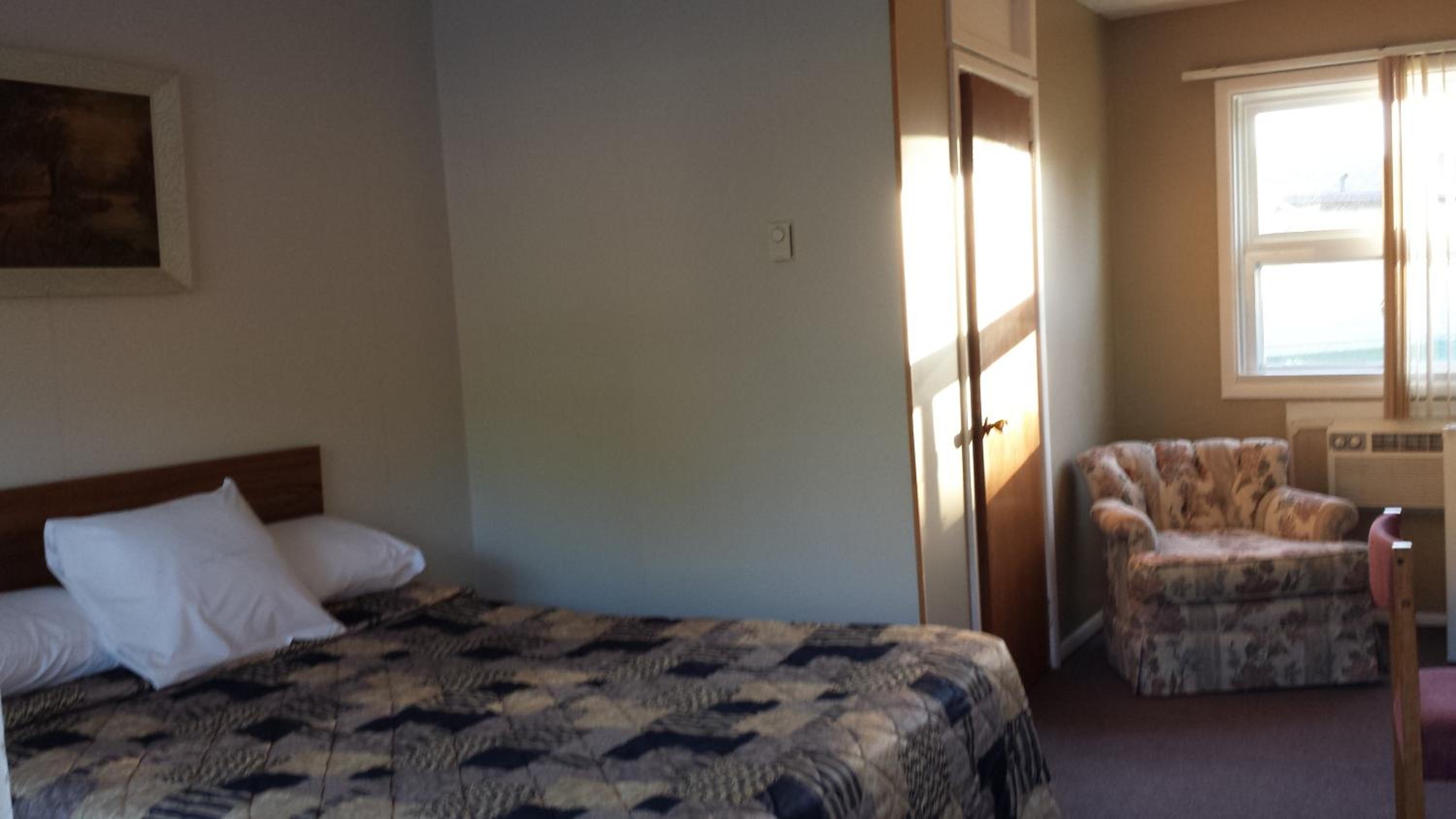 Hipwell's Motel