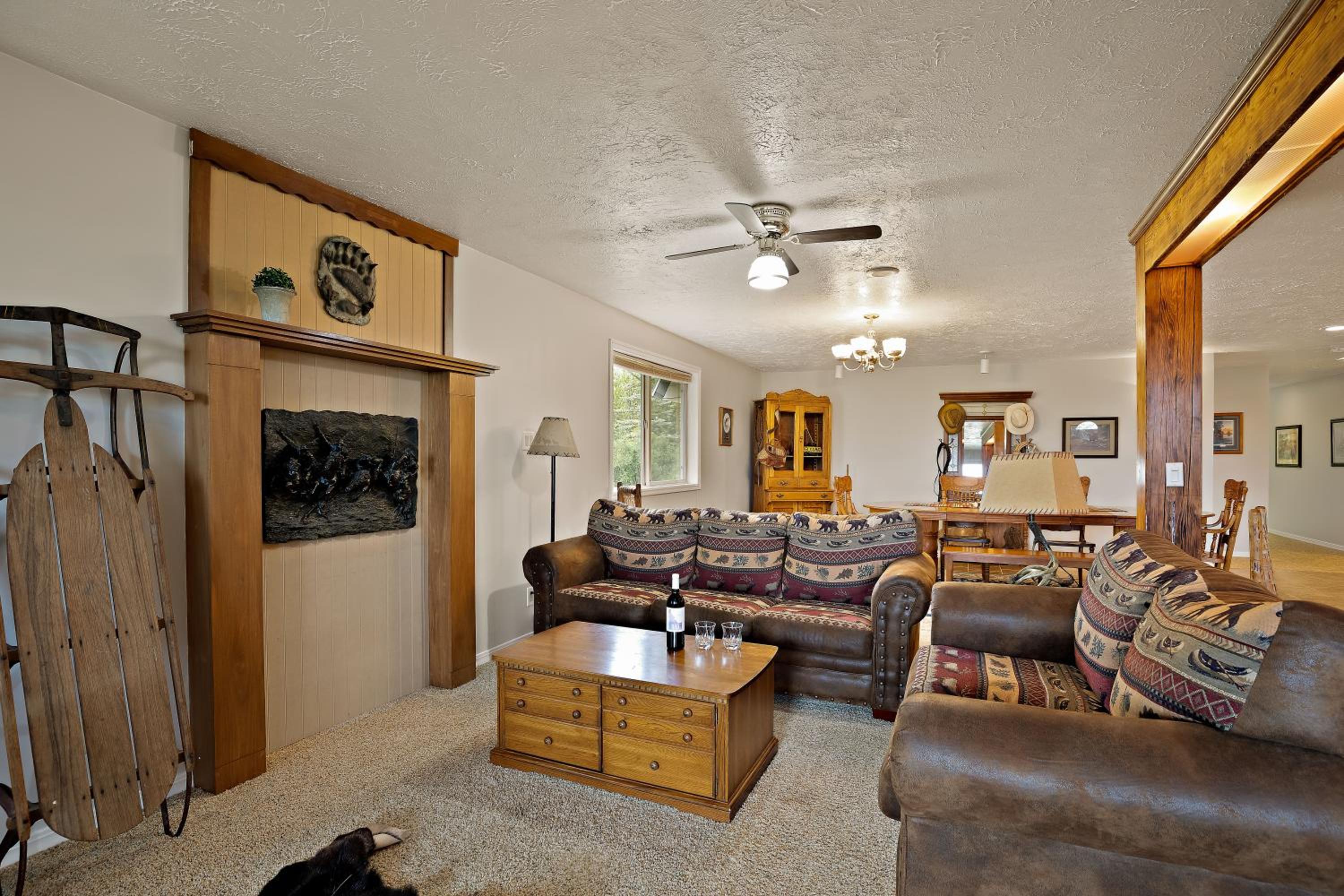 Moose Drool by KABINO 5 acres Fire Pit Pool Table Ping Pong Foosball WiFi Grill Mtn Trails view 4