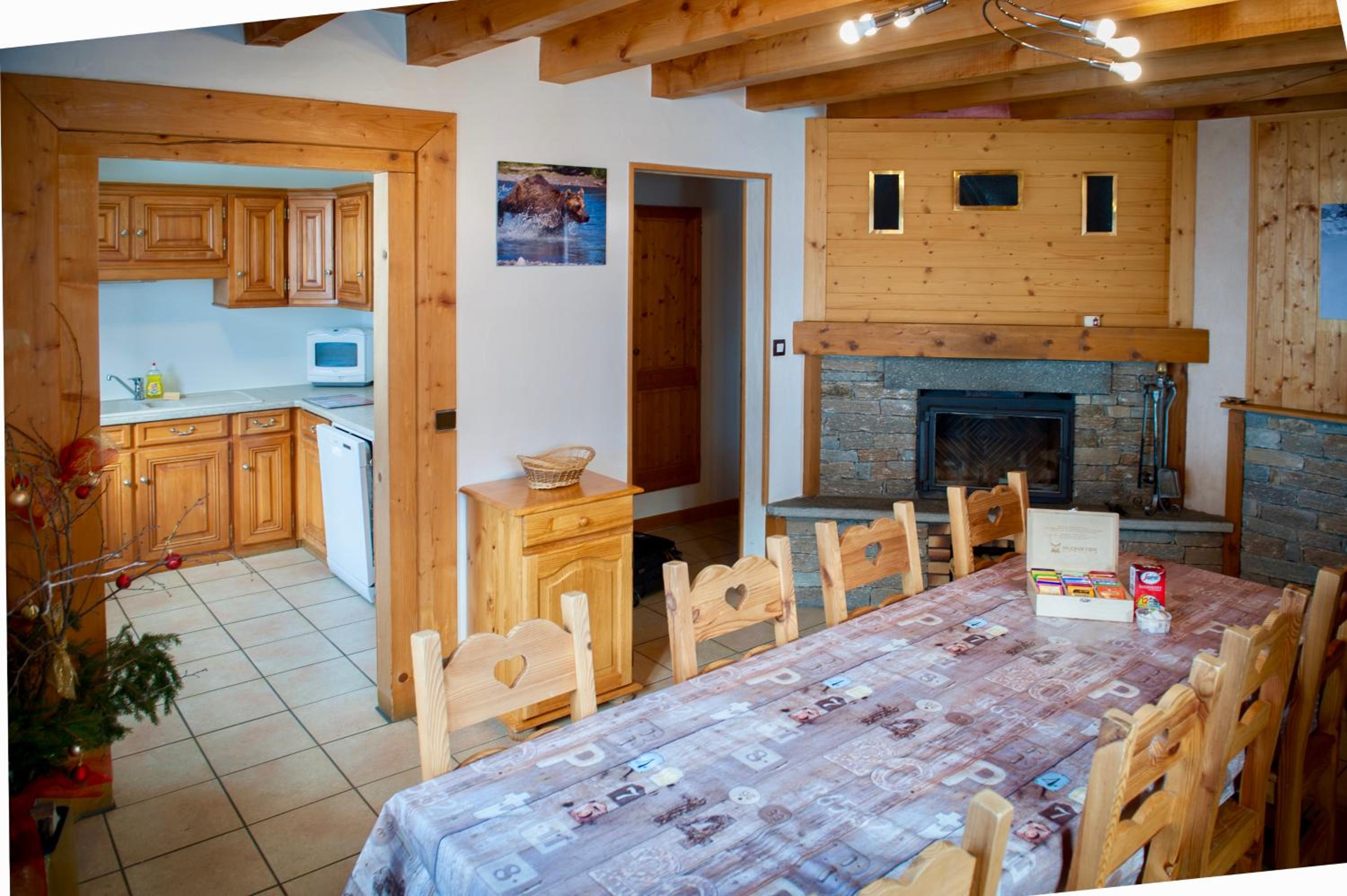 Monster Chalets
