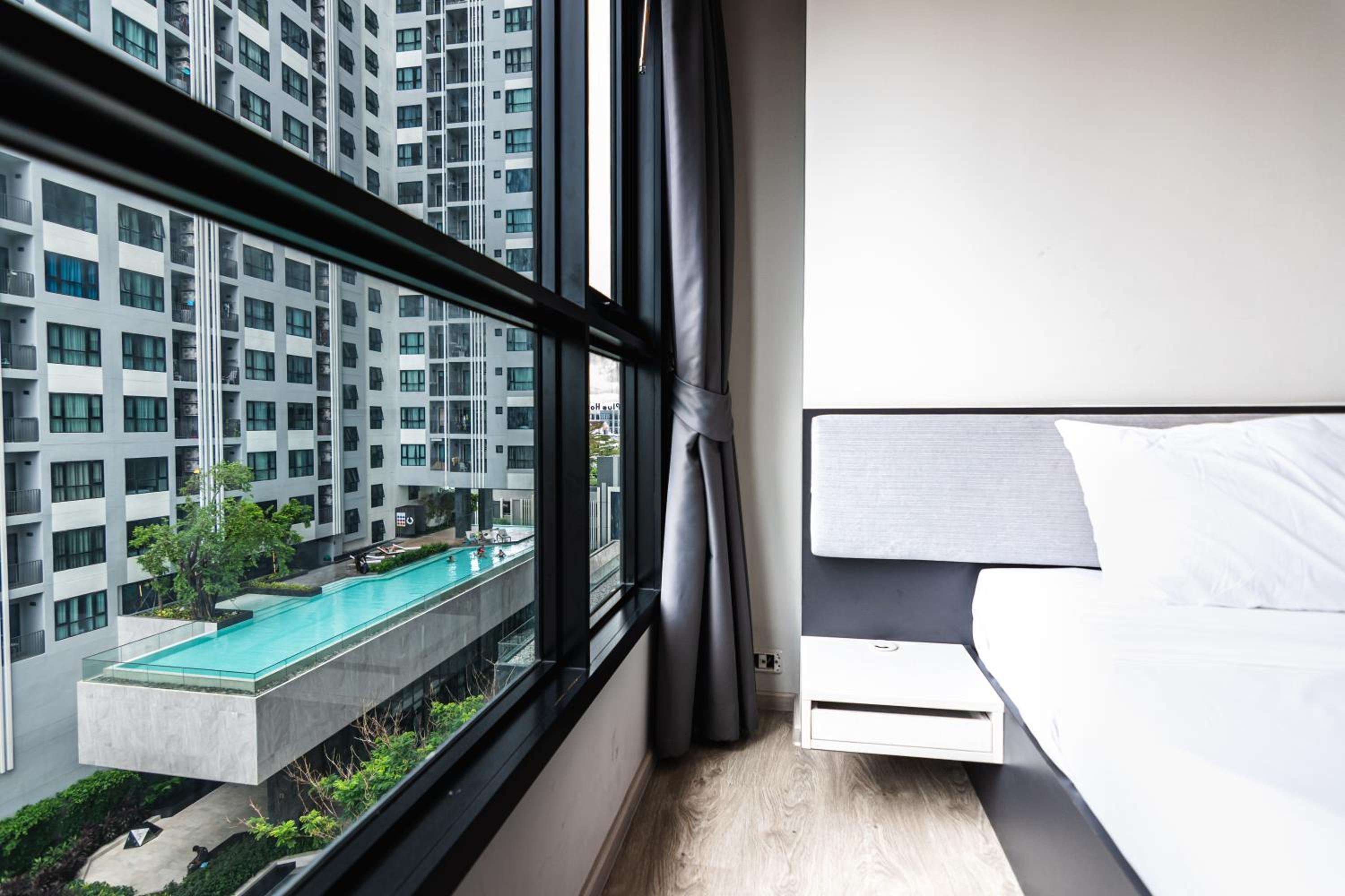 The Base Central Pattaya By Pattaya Holiday view 3