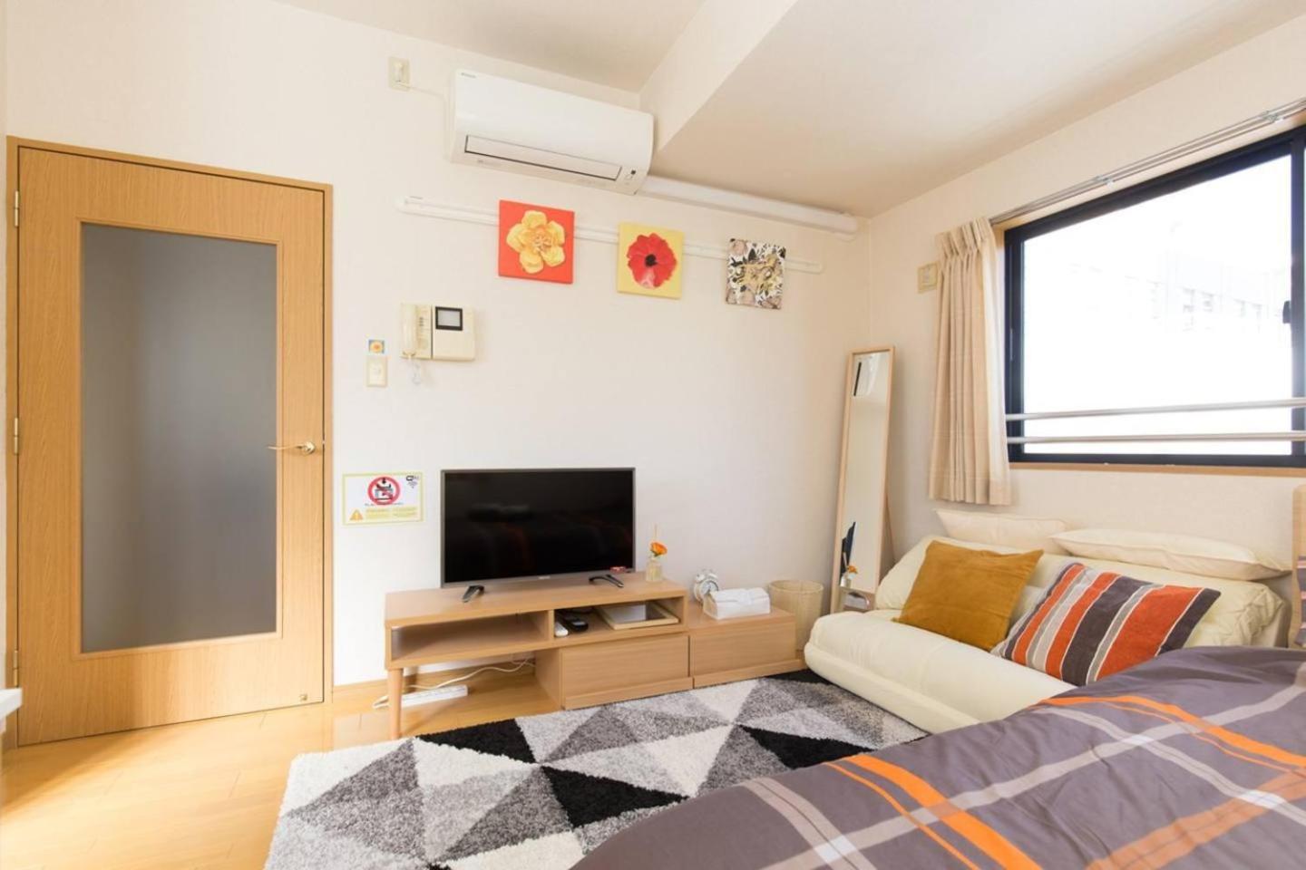 Minami-Aoyama-1st